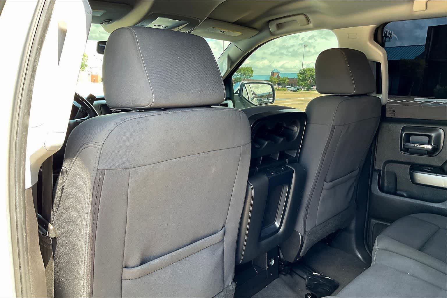 Thumbnail: 2018 Chevrolet Silverado 1500 - 12