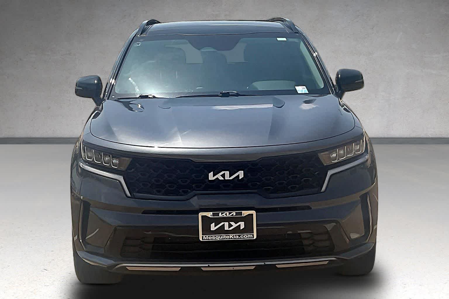 Thumbnail: 2023 Kia Sorento - 6