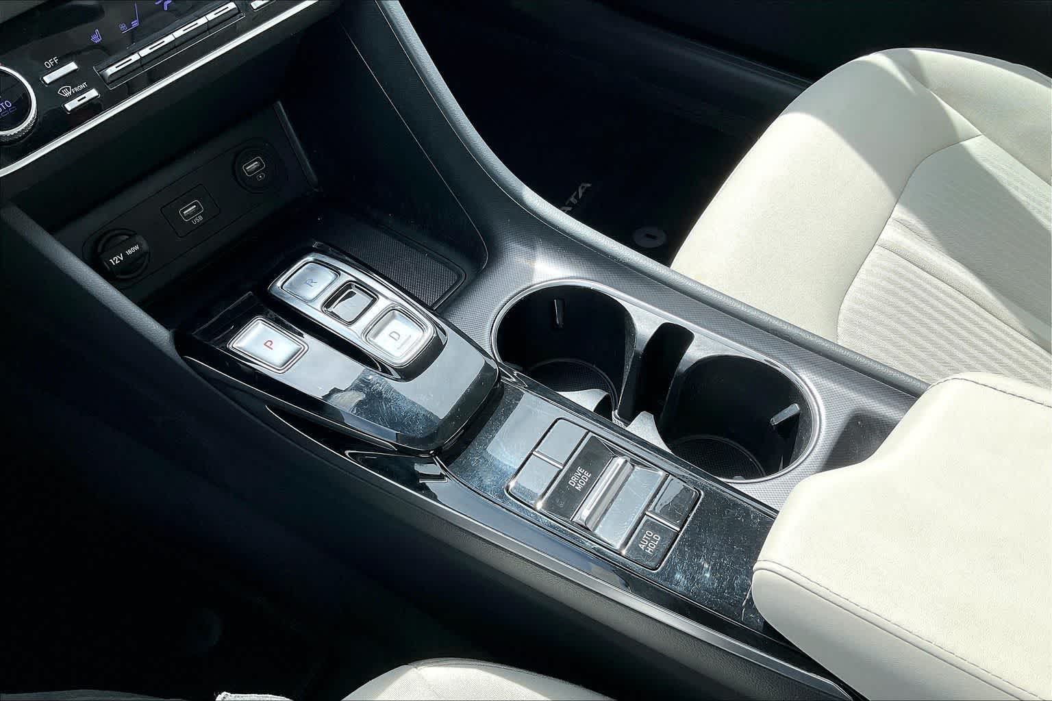 Thumbnail: 2023 Hyundai Sonata - 16