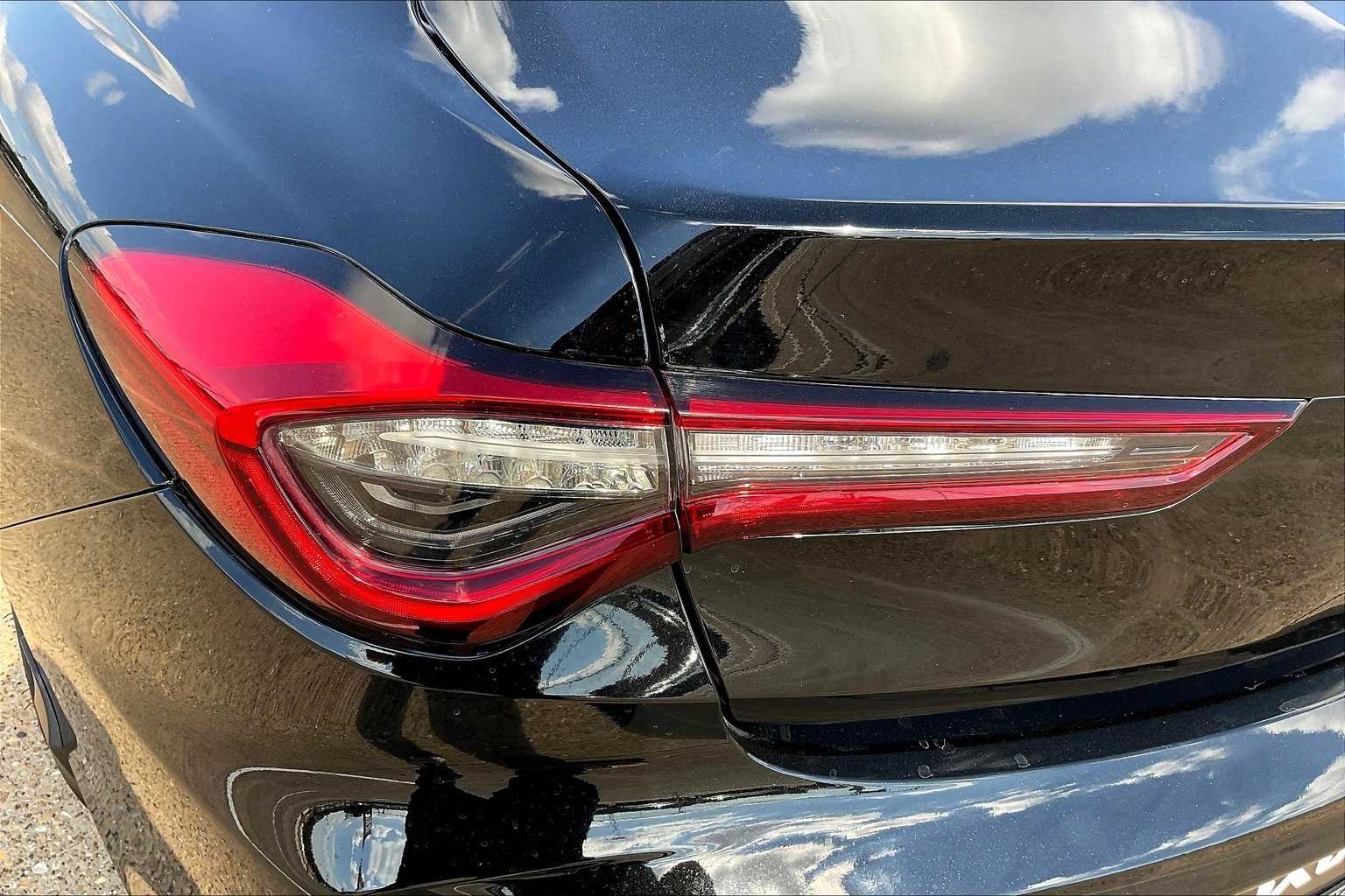 Thumbnail: 2022 Acura TLX - 32