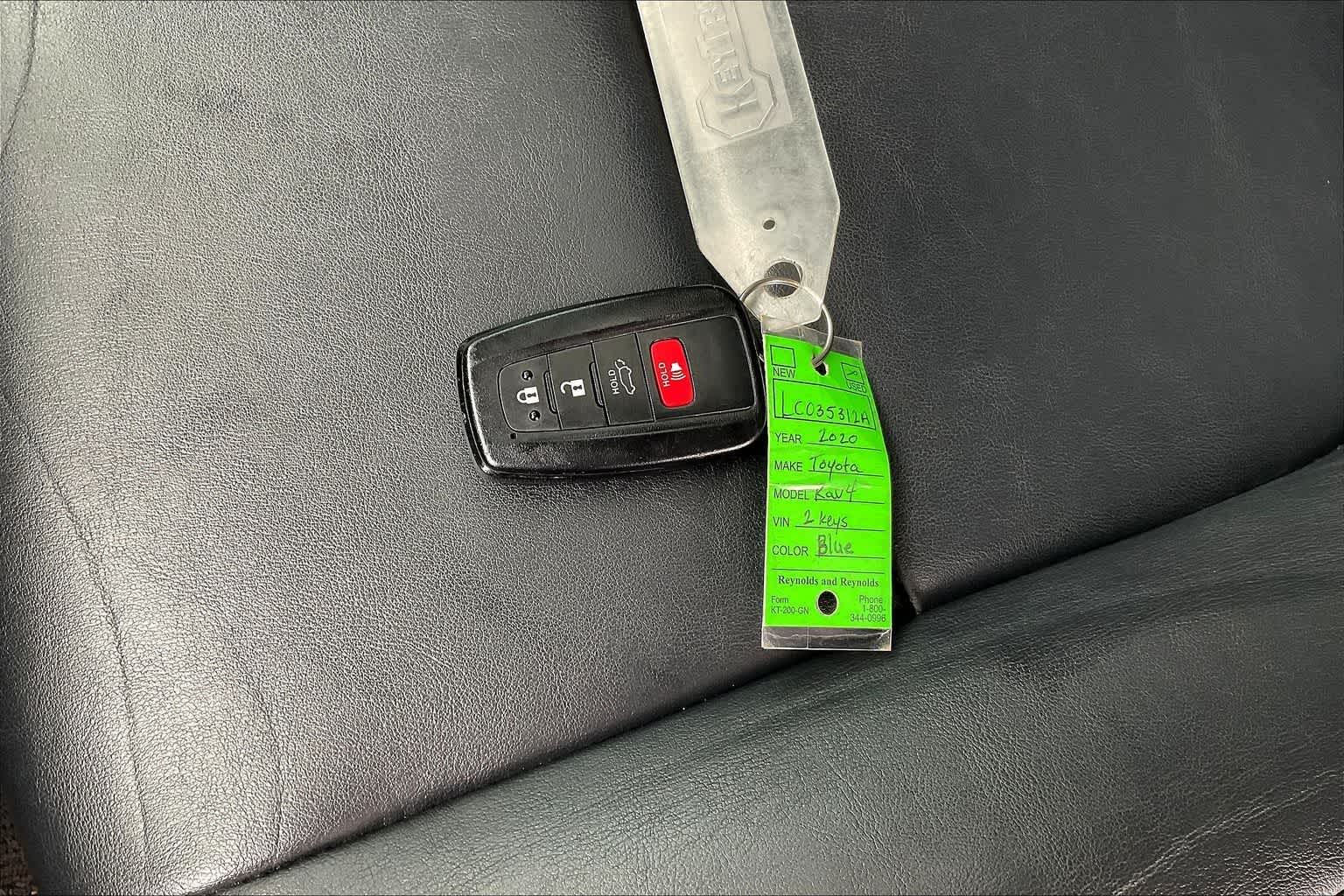 Thumbnail: 2020 Toyota RAV4 - 19