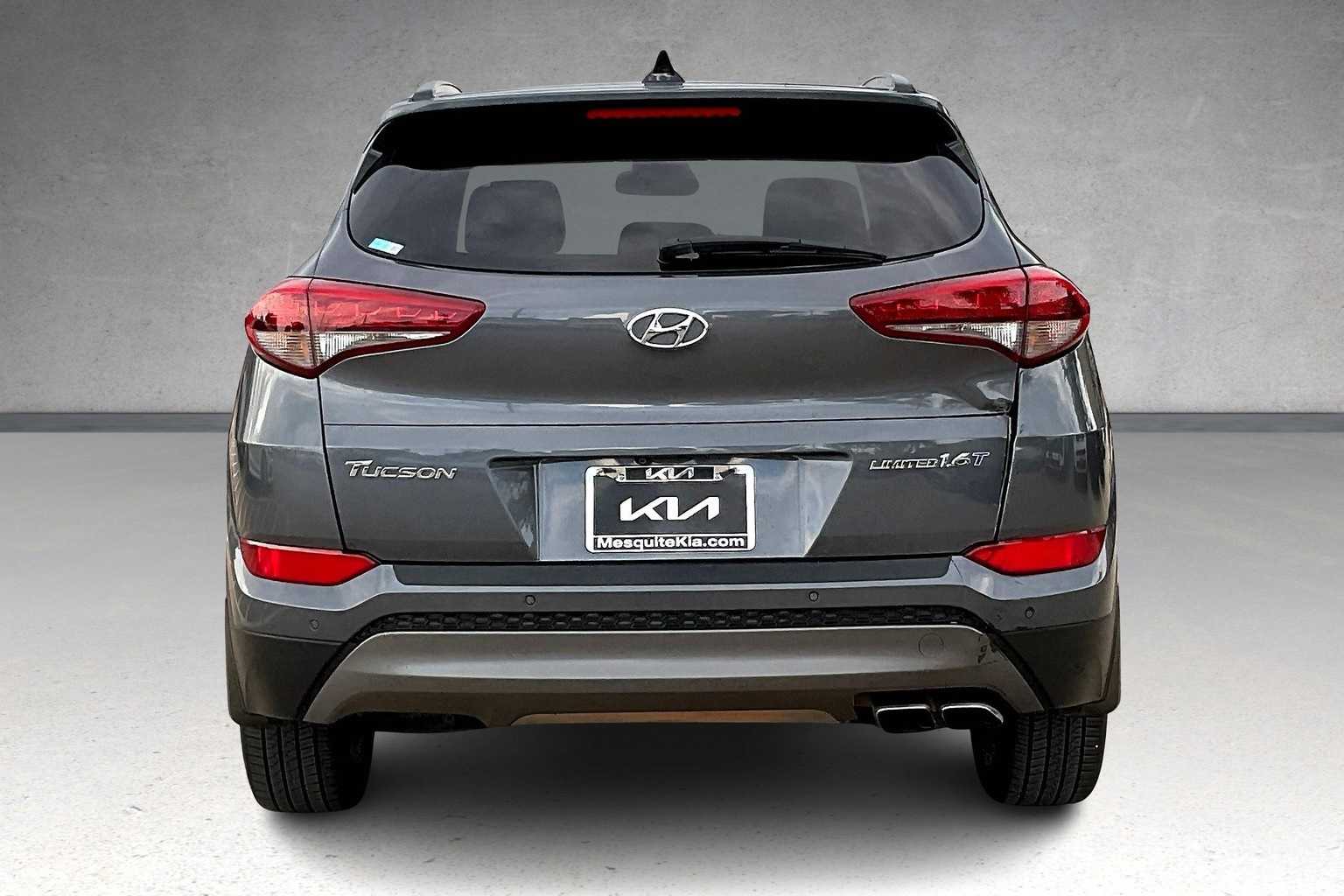 Thumbnail: 2016 Hyundai Tucson - 5