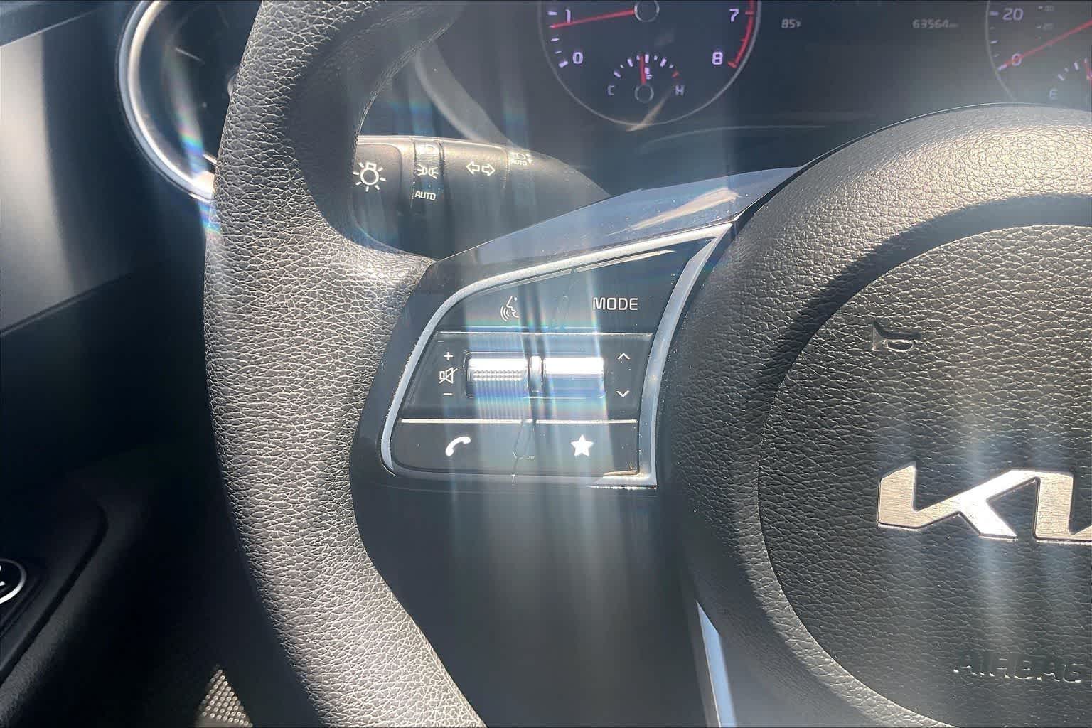 Thumbnail: 2023 Kia Forte - 22