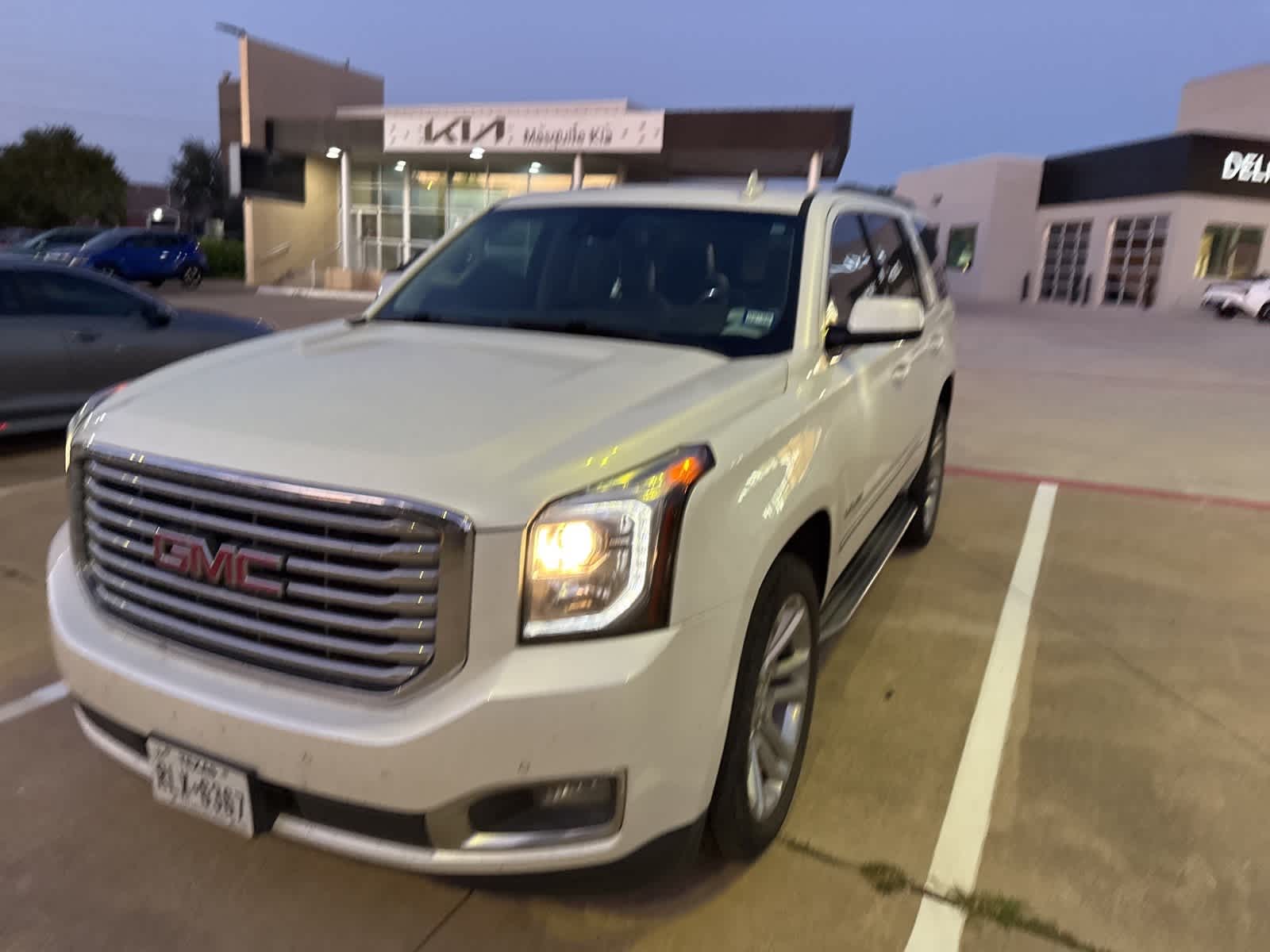 Thumbnail: 2018 GMC Yukon - 3