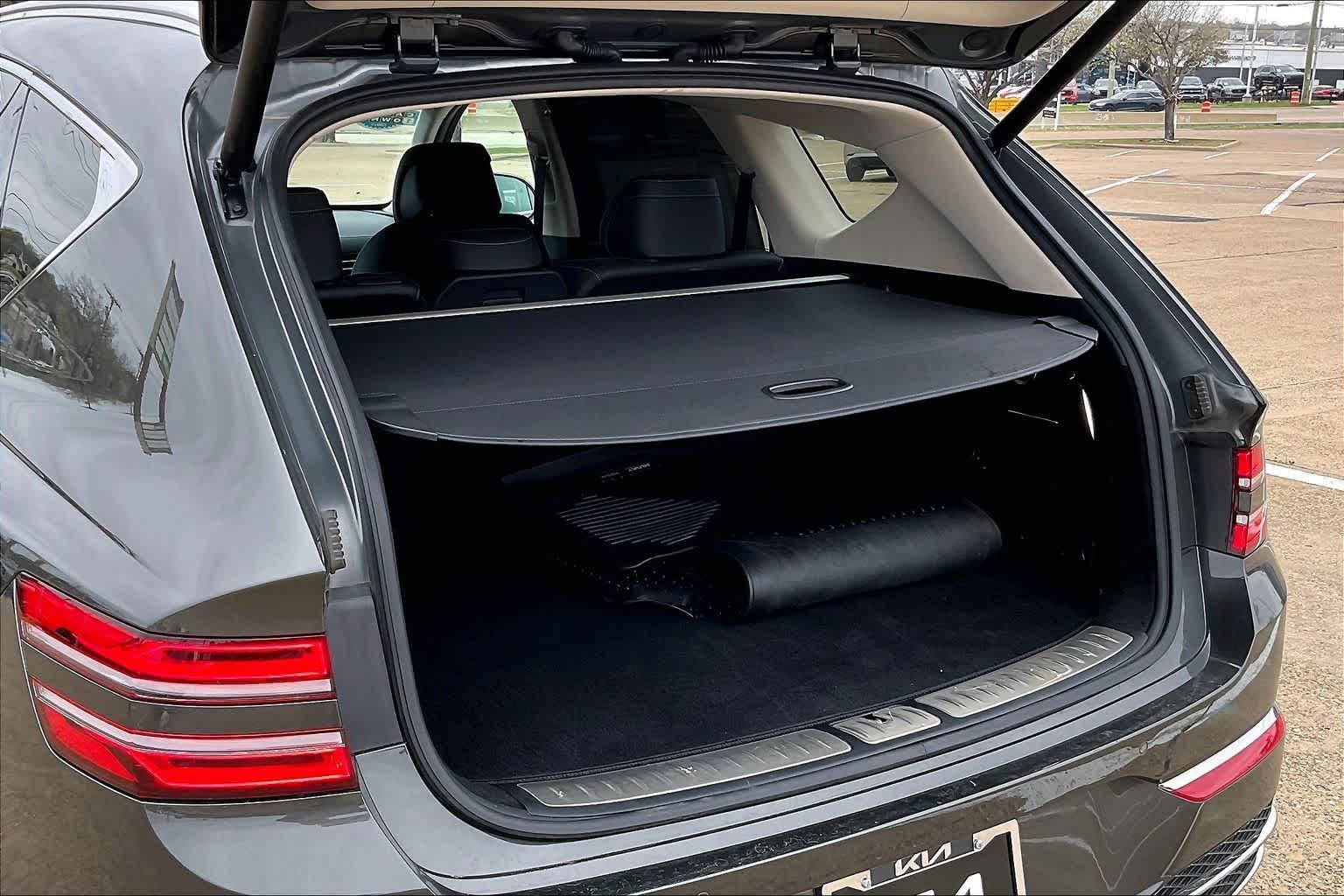 Thumbnail: 2025 Genesis GV80 - 18