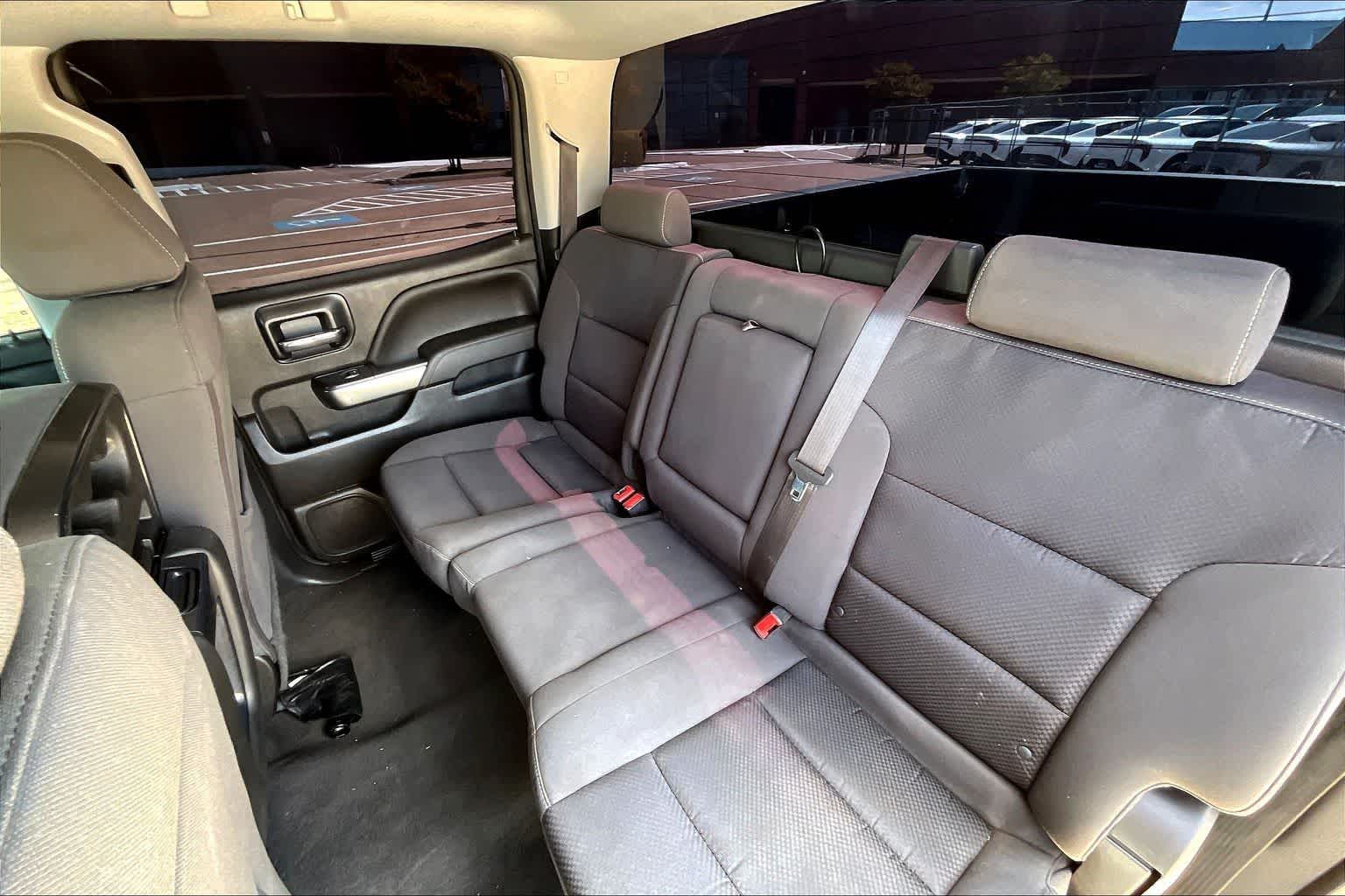 Thumbnail: 2018 Chevrolet Silverado 1500 - 29