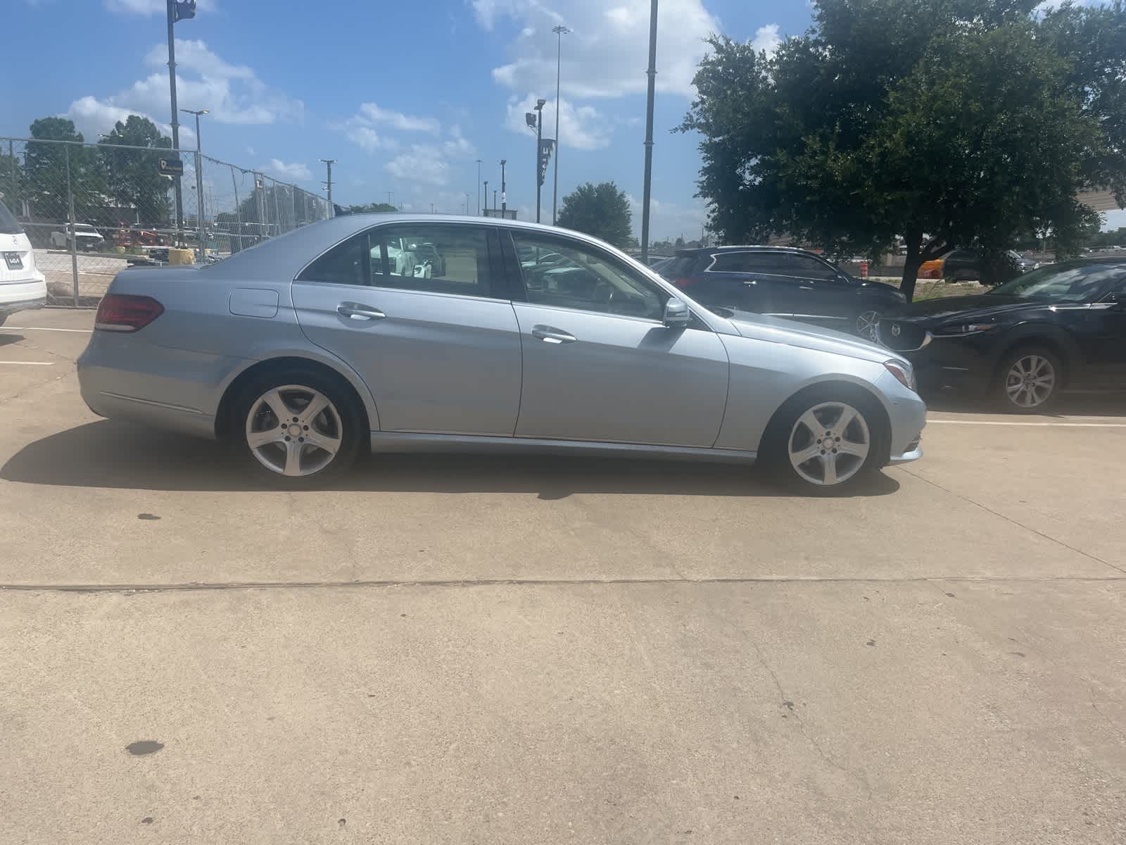Thumbnail: 2016 Mercedes-Benz E-Class - 4