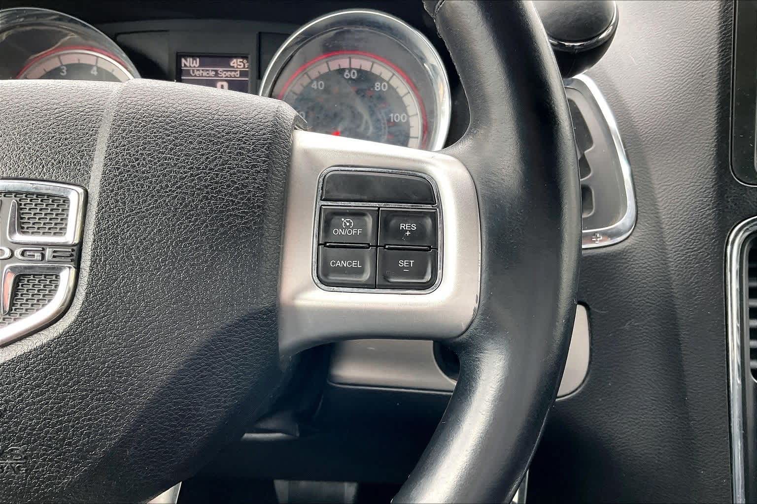 Thumbnail: 2019 Dodge Grand Caravan - 25