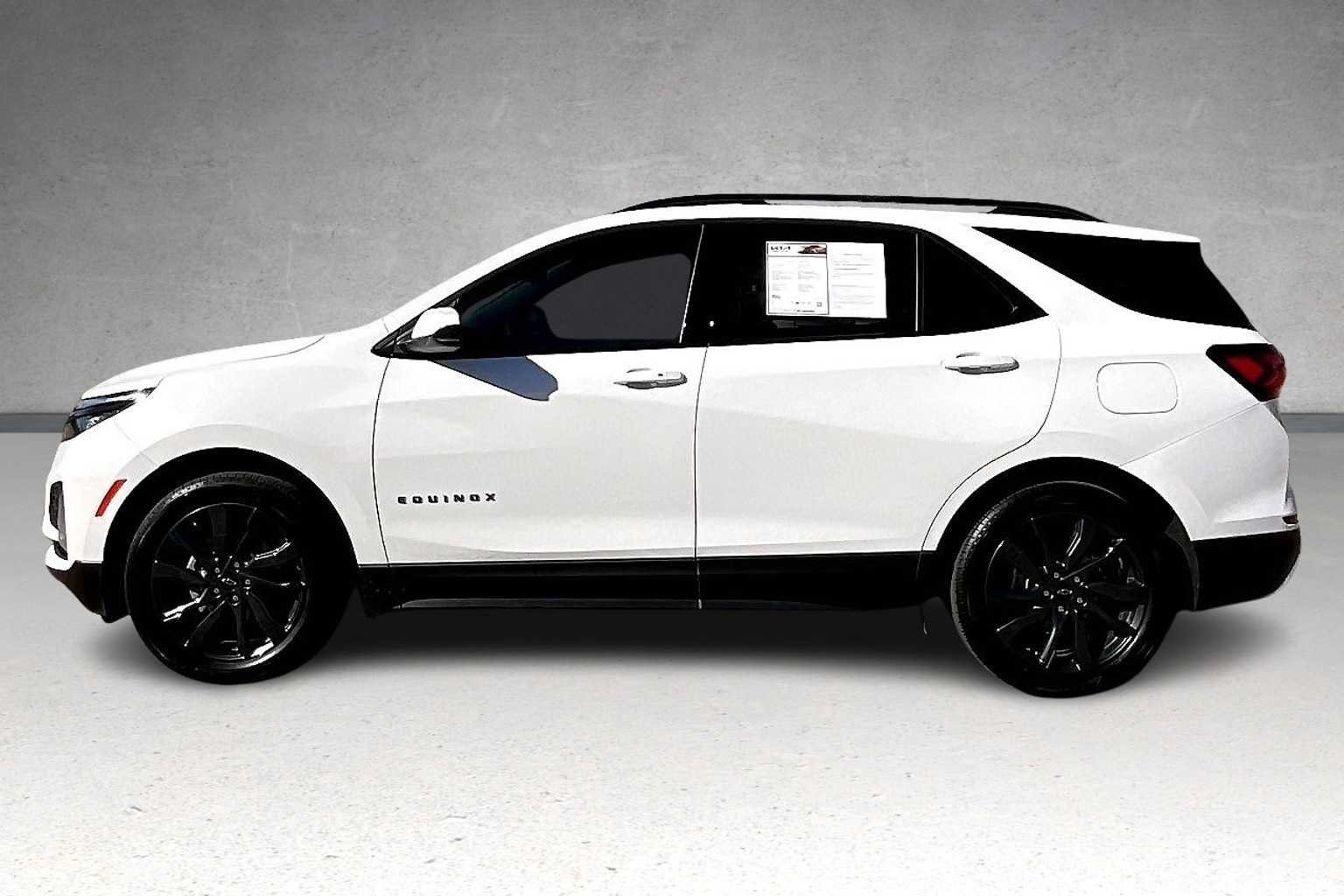 Thumbnail: 2024 Chevrolet Equinox - 3