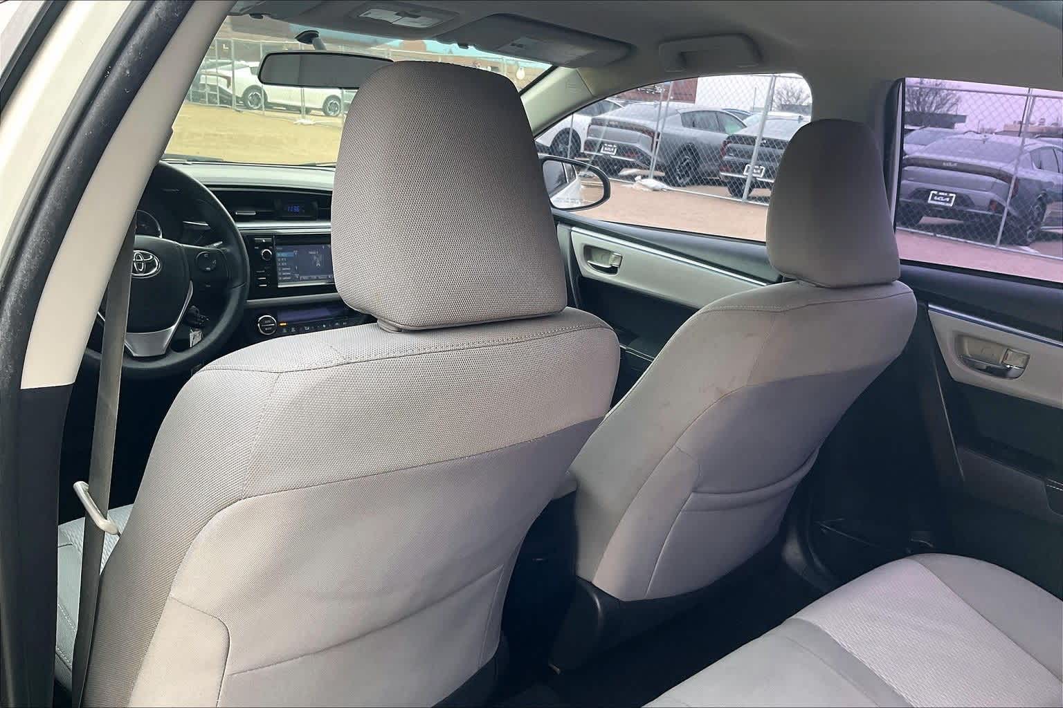 Thumbnail: 2015 Toyota Corolla - 12