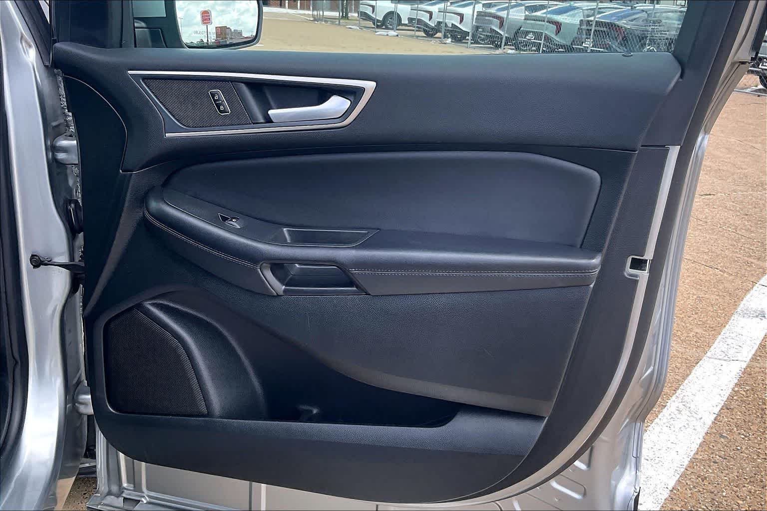 Thumbnail: 2024 Ford Edge - 28