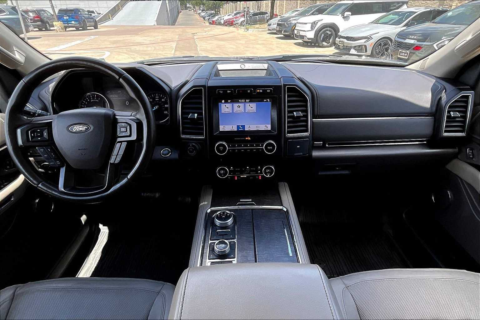 Thumbnail: 2018 Ford Expedition - 10