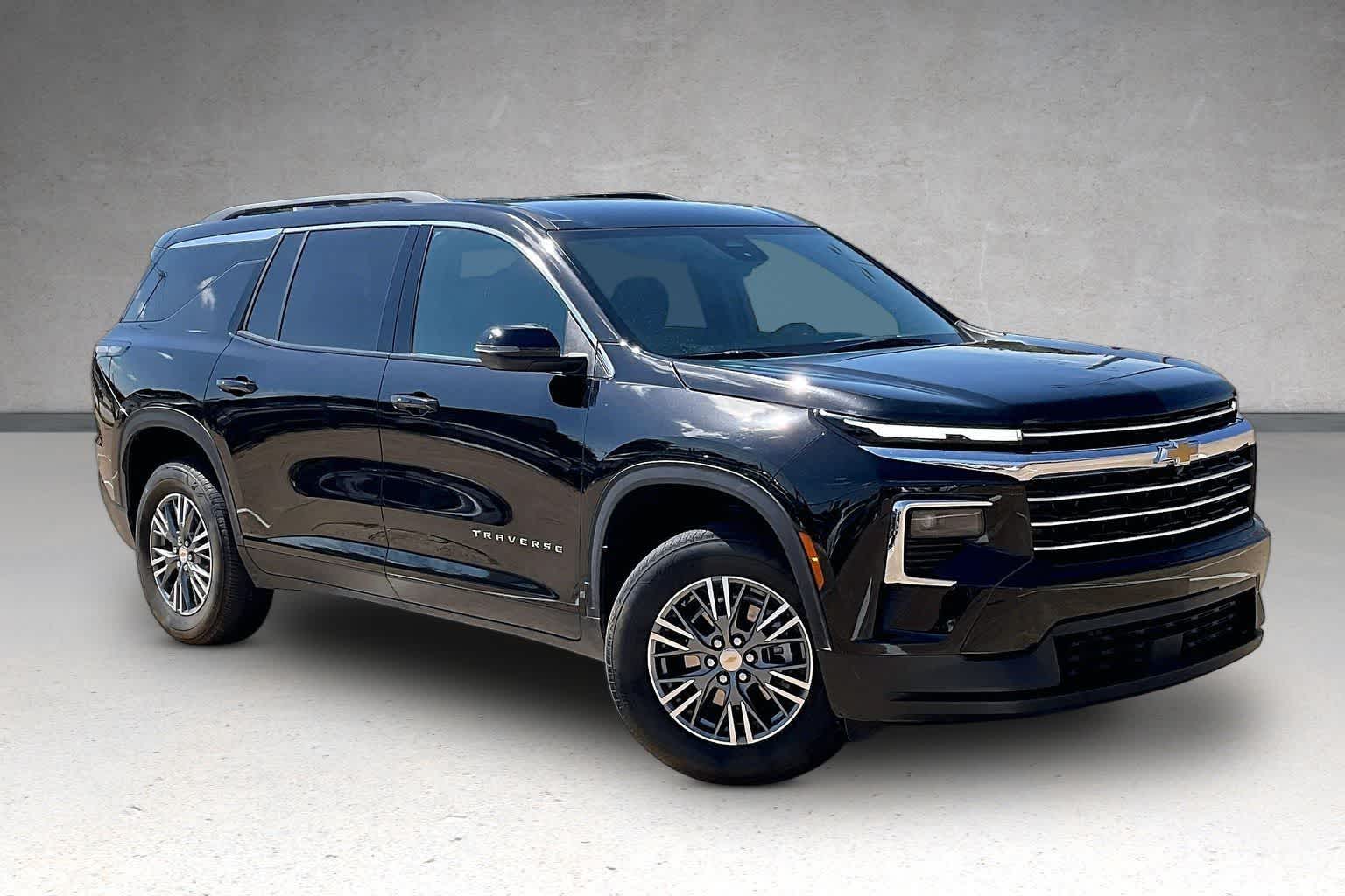 Thumbnail: 2025 Chevrolet Traverse - 19
