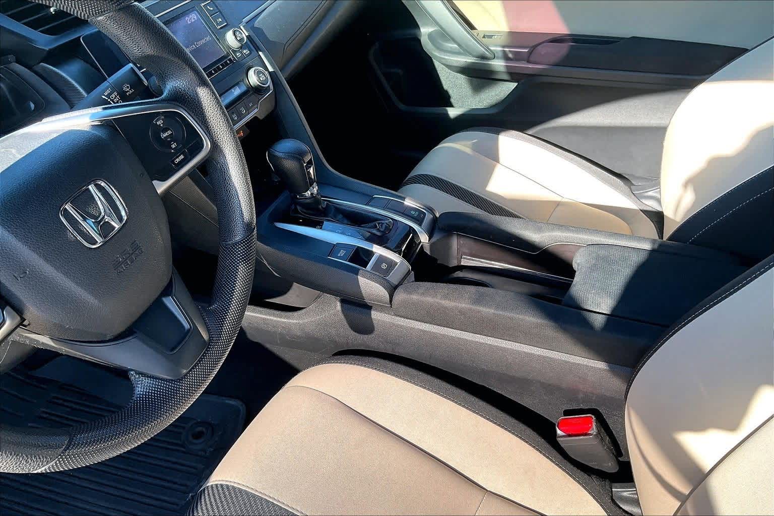 Thumbnail: 2018 Honda Civic - 15