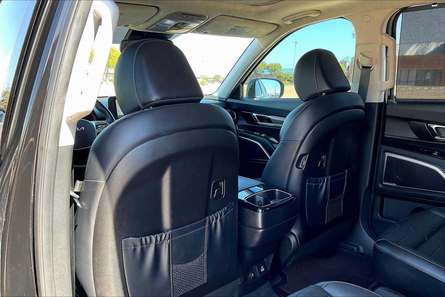 Thumbnail: 2022 Kia Telluride - 12