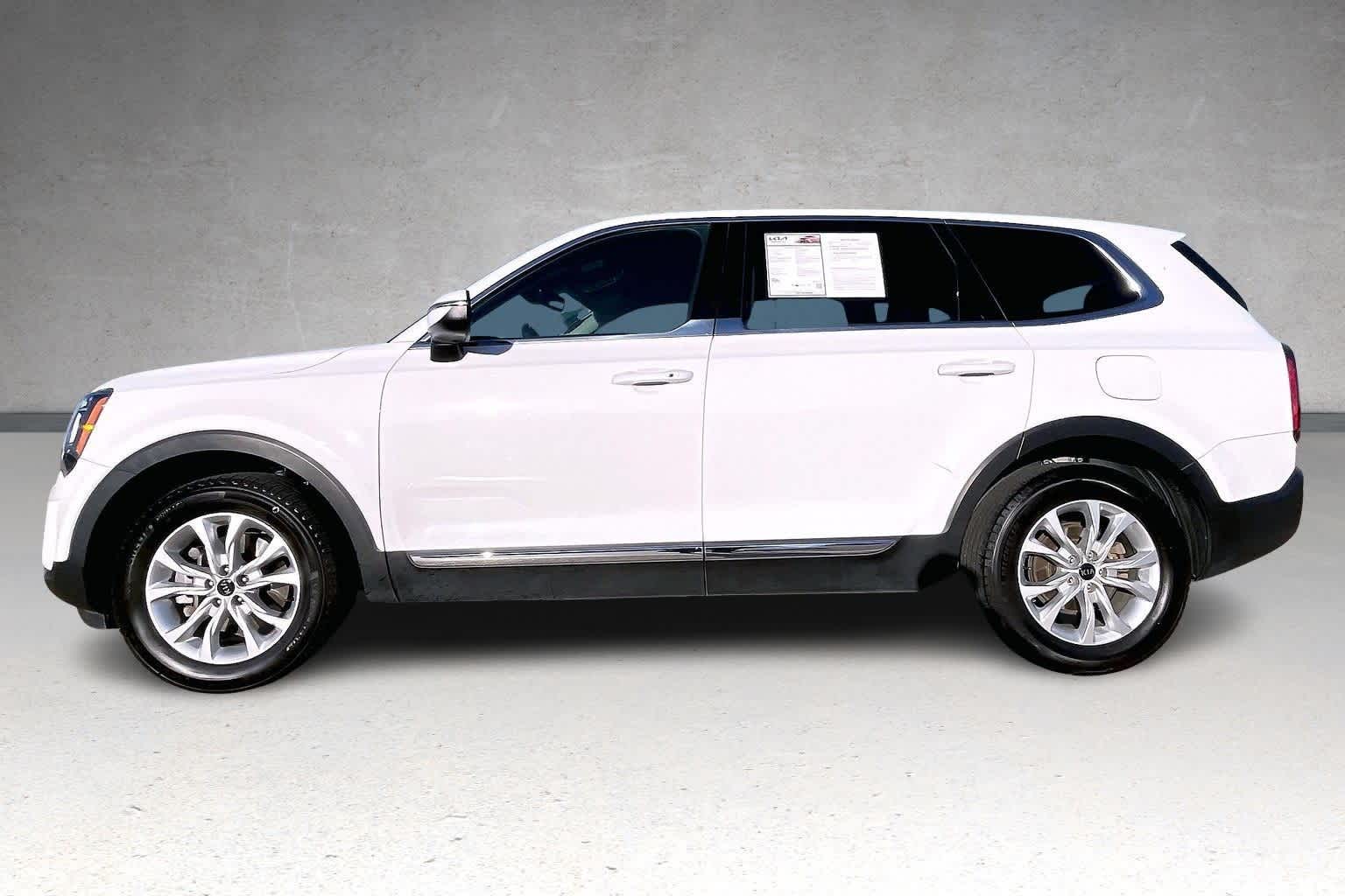 Thumbnail: 2021 Kia Telluride - 3