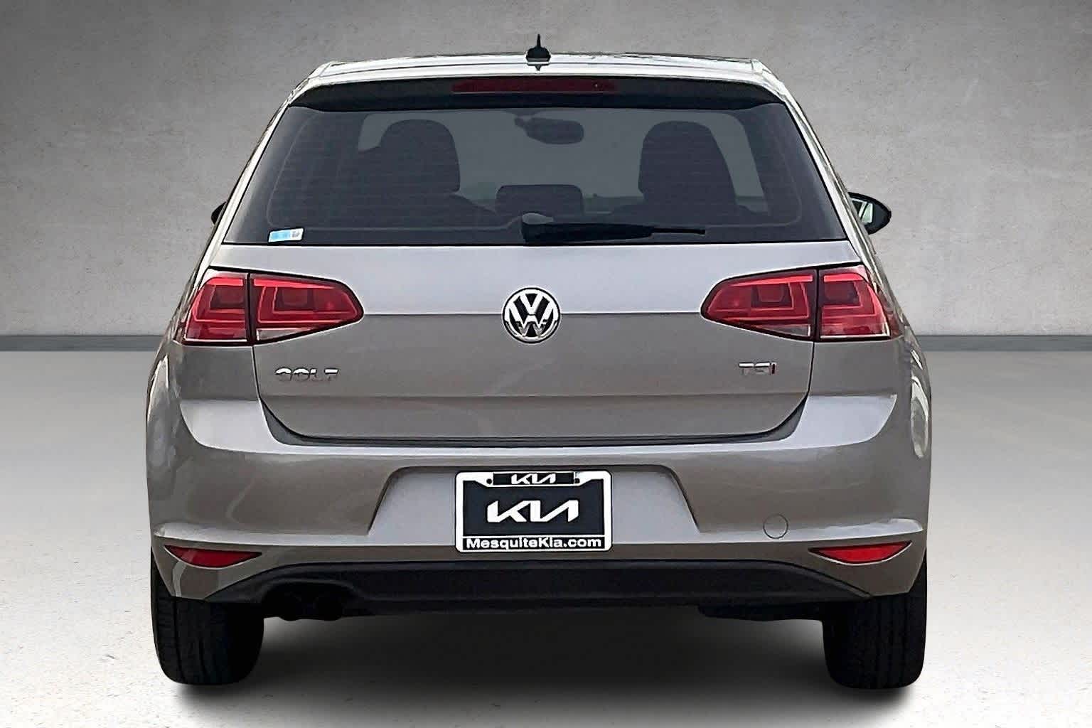 Thumbnail: 2016 Volkswagen Golf - 5