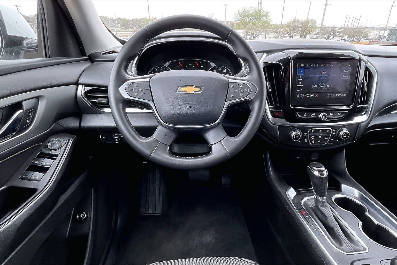 Thumbnail: 2020 Chevrolet Traverse - 14