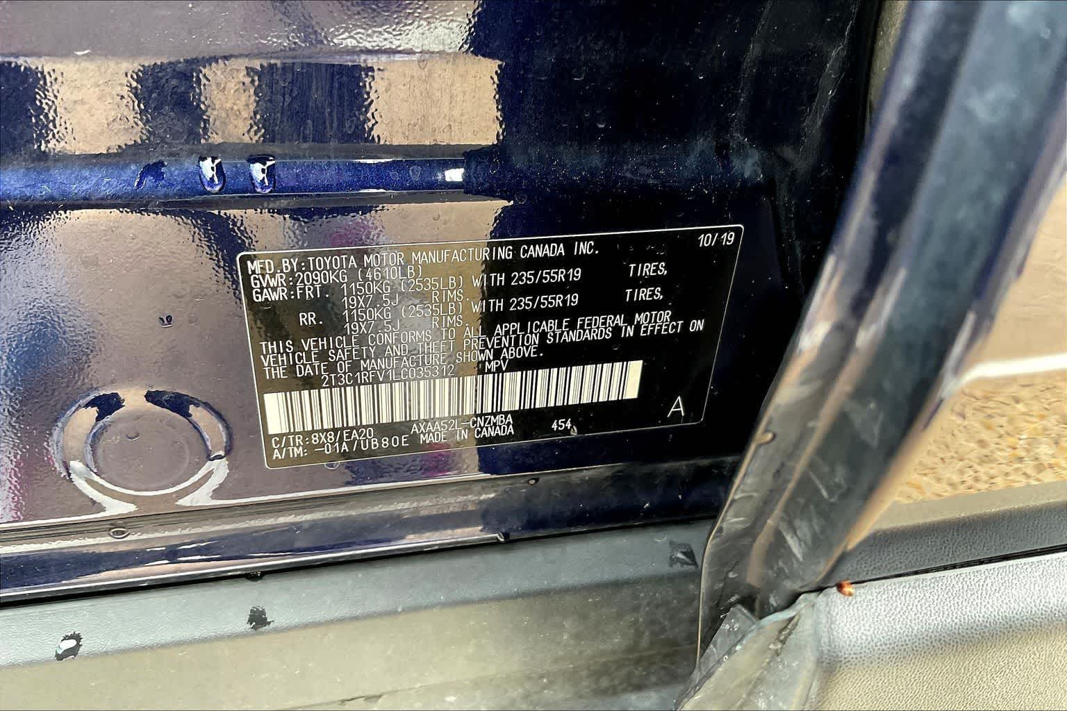 Thumbnail: 2020 Toyota RAV4 - 20