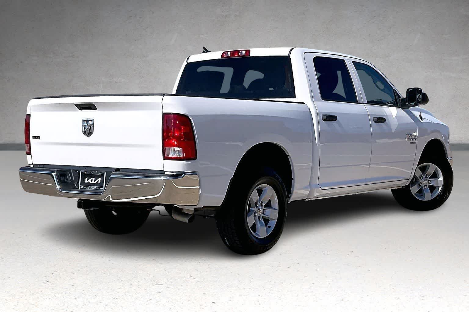 Thumbnail: 2023 RAM 1500 Classic - 22