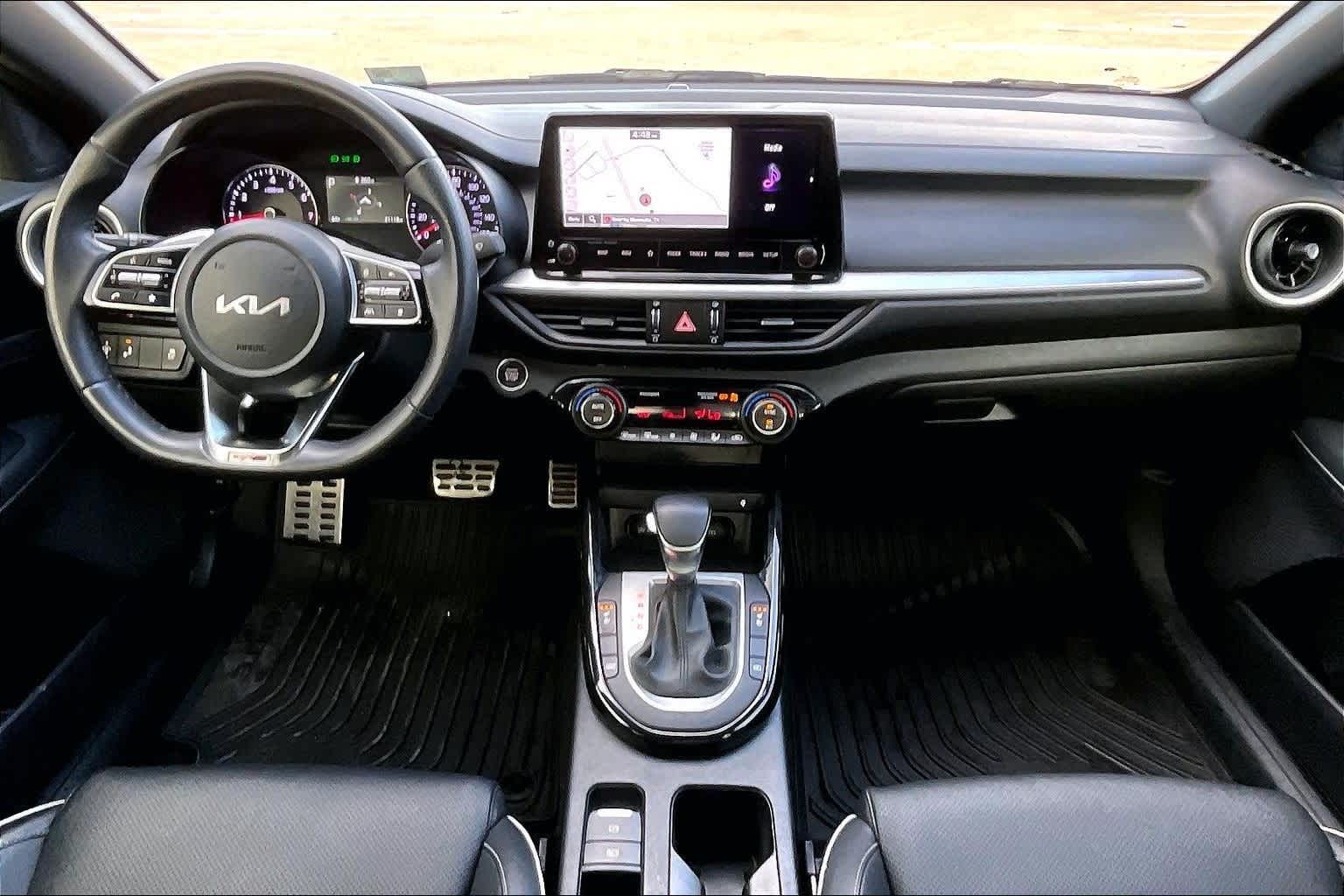 Thumbnail: 2024 Kia Forte - 10