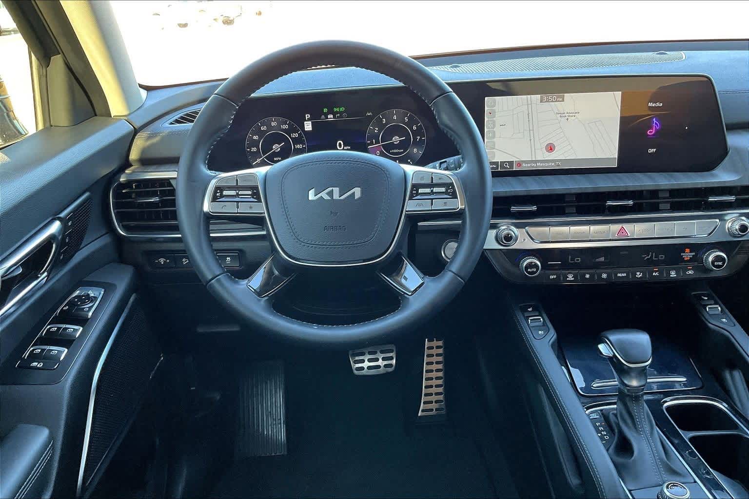 Thumbnail: 2024 Kia Telluride - 13