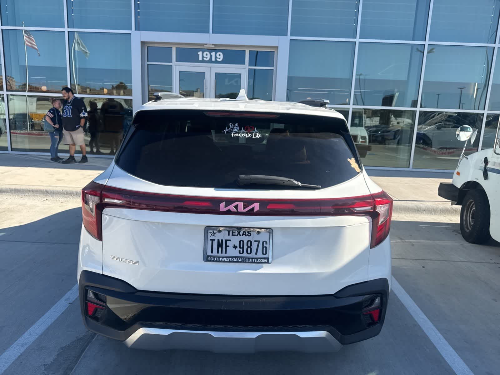 2024 Kia Seltos EX photo 3