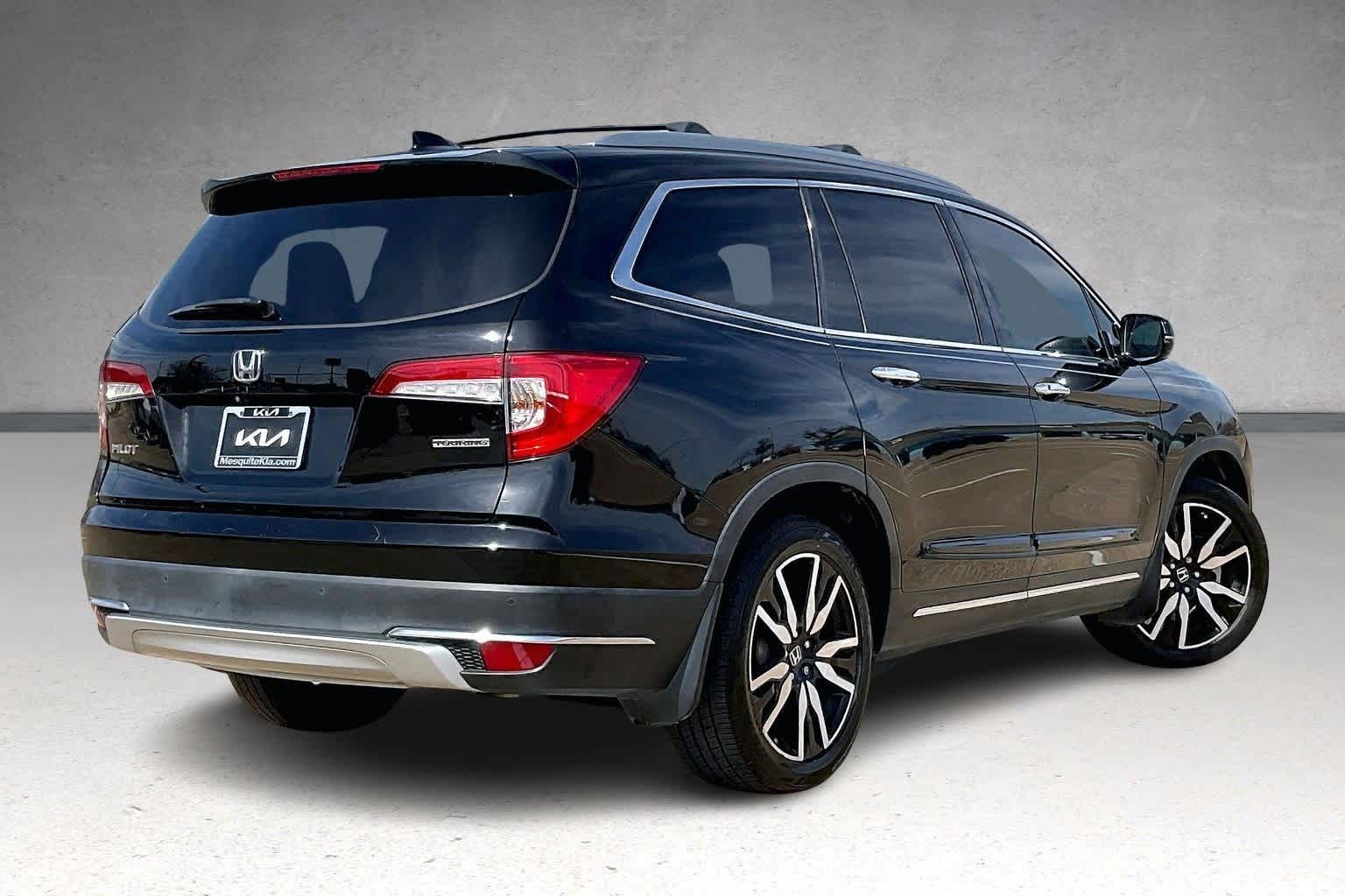 Thumbnail: 2020 Honda Pilot - 21