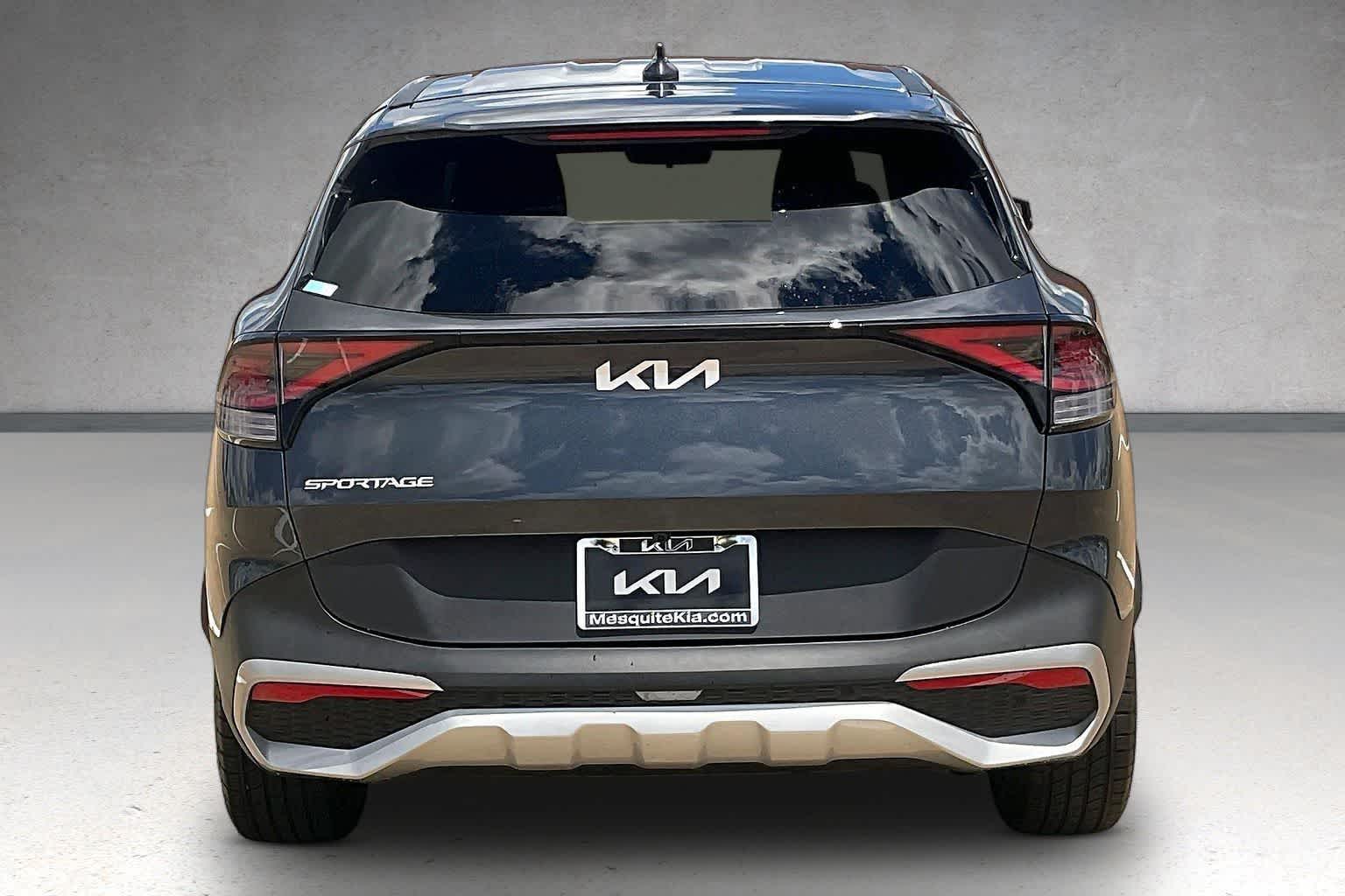 Thumbnail: 2023 Kia Sportage - 5