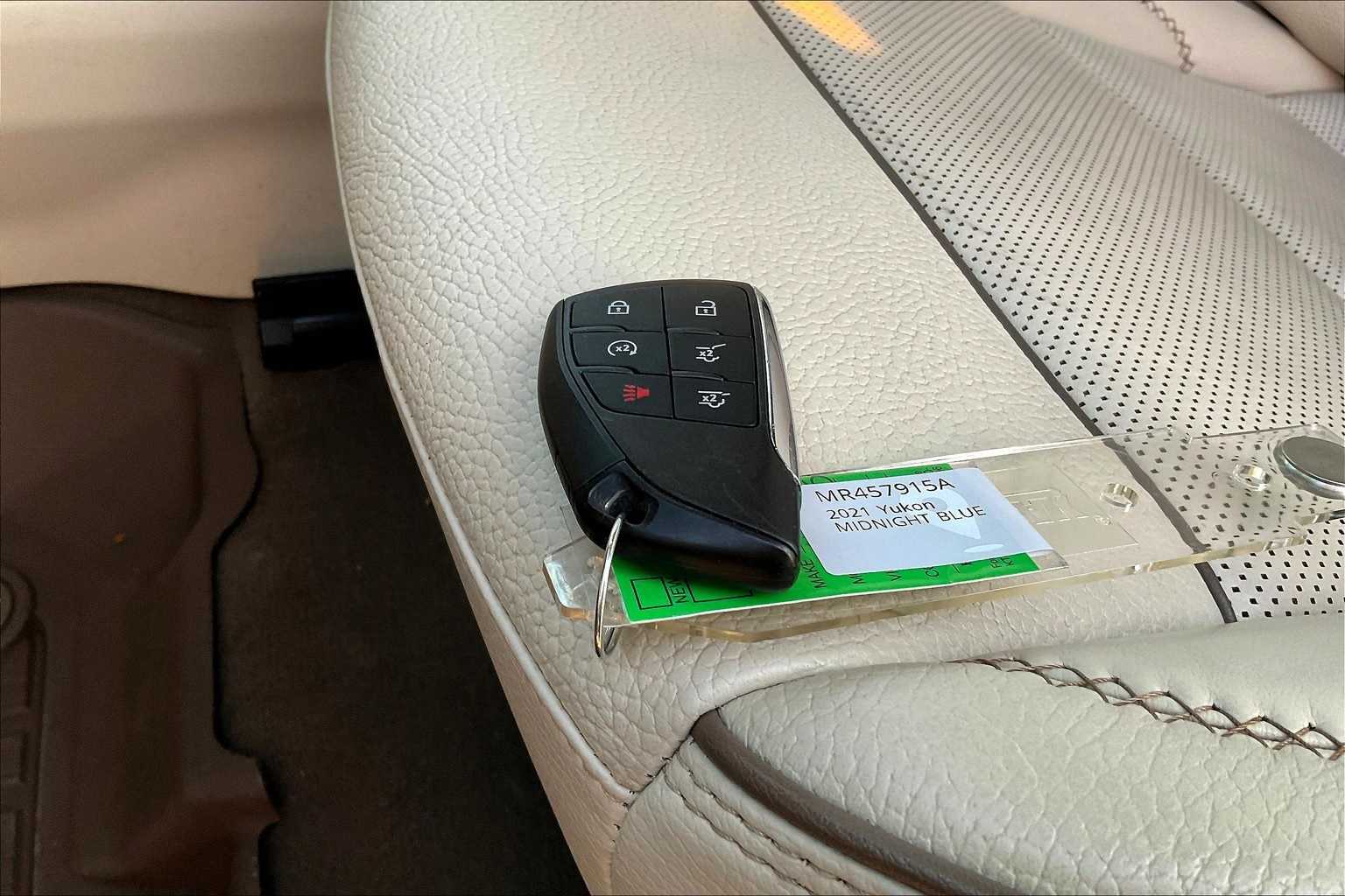 Thumbnail: 2021 GMC Yukon - 19