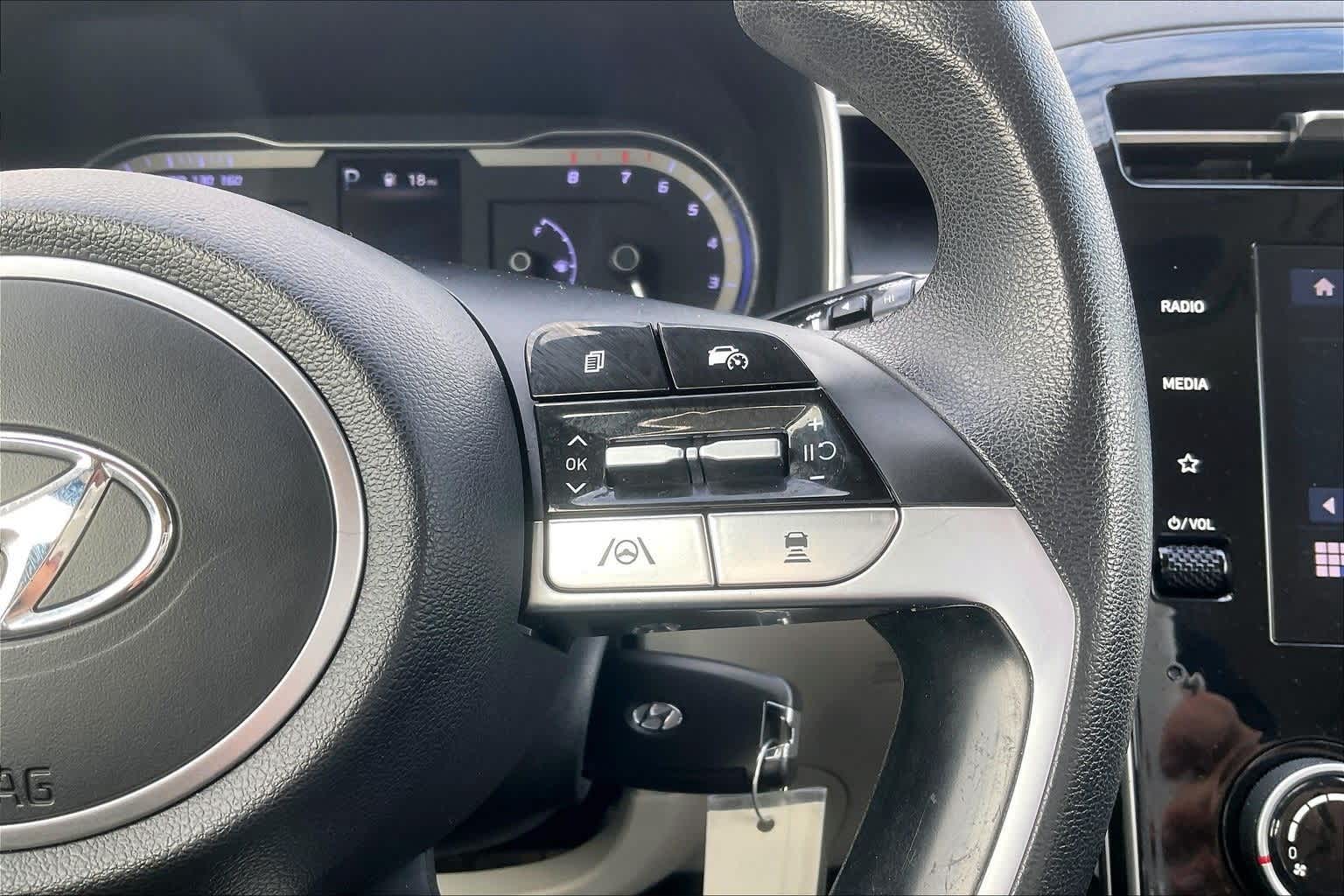 Thumbnail: 2023 Hyundai Tucson - 25