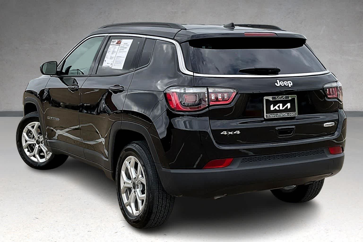 Thumbnail: 2025 Jeep Compass - 4