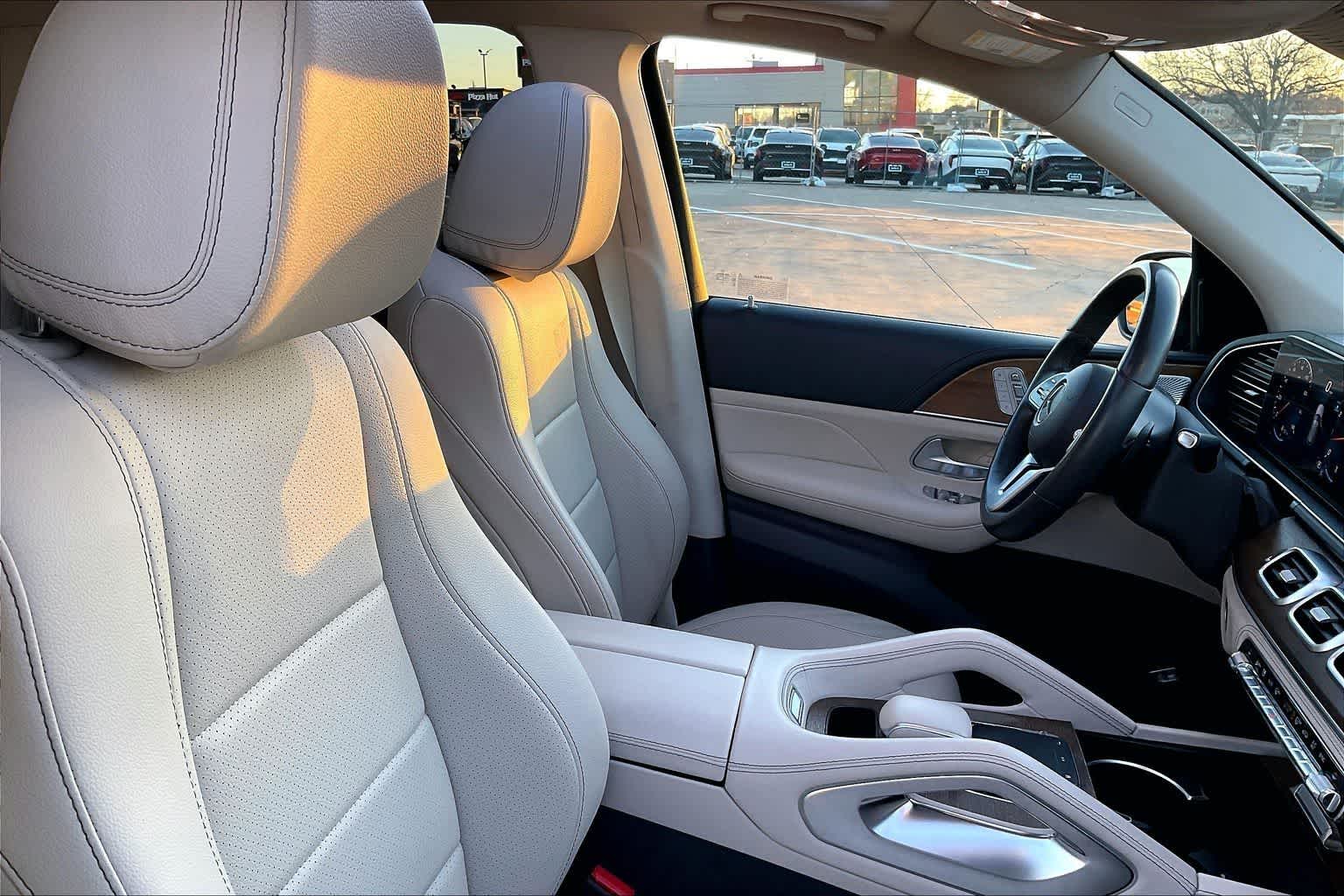 Thumbnail: 2020 Mercedes-Benz GLE - 12