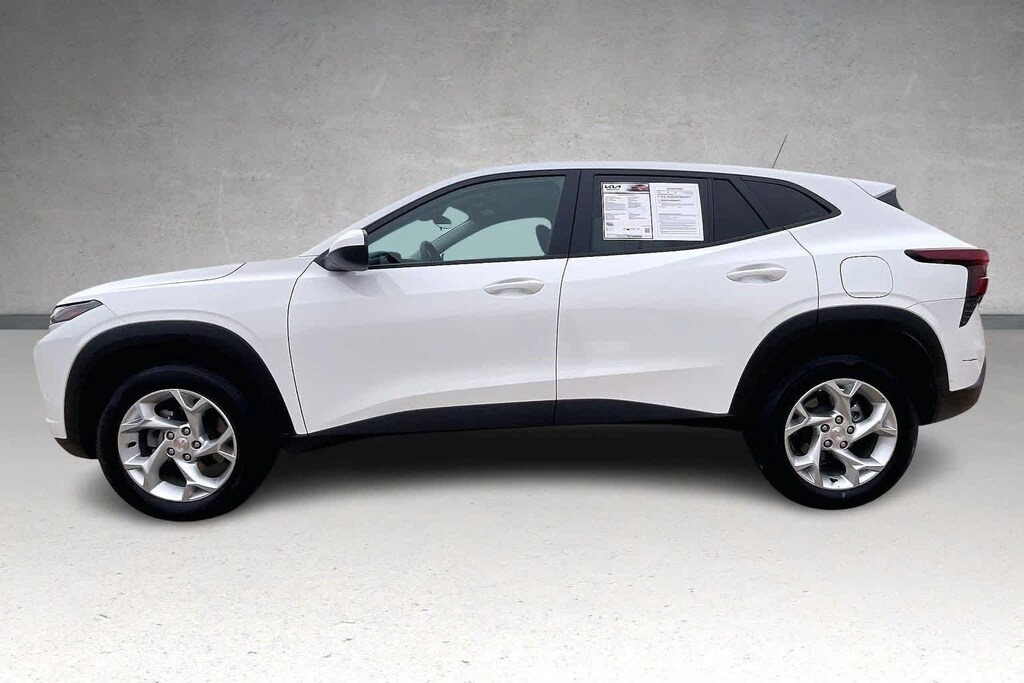Used 2024 Chevrolet Trax LS SUV
