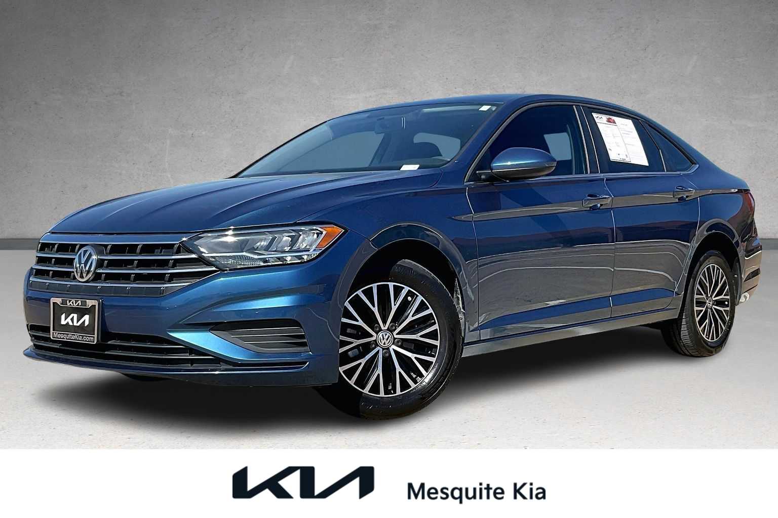 Thumbnail: 2021 Volkswagen Jetta - 1