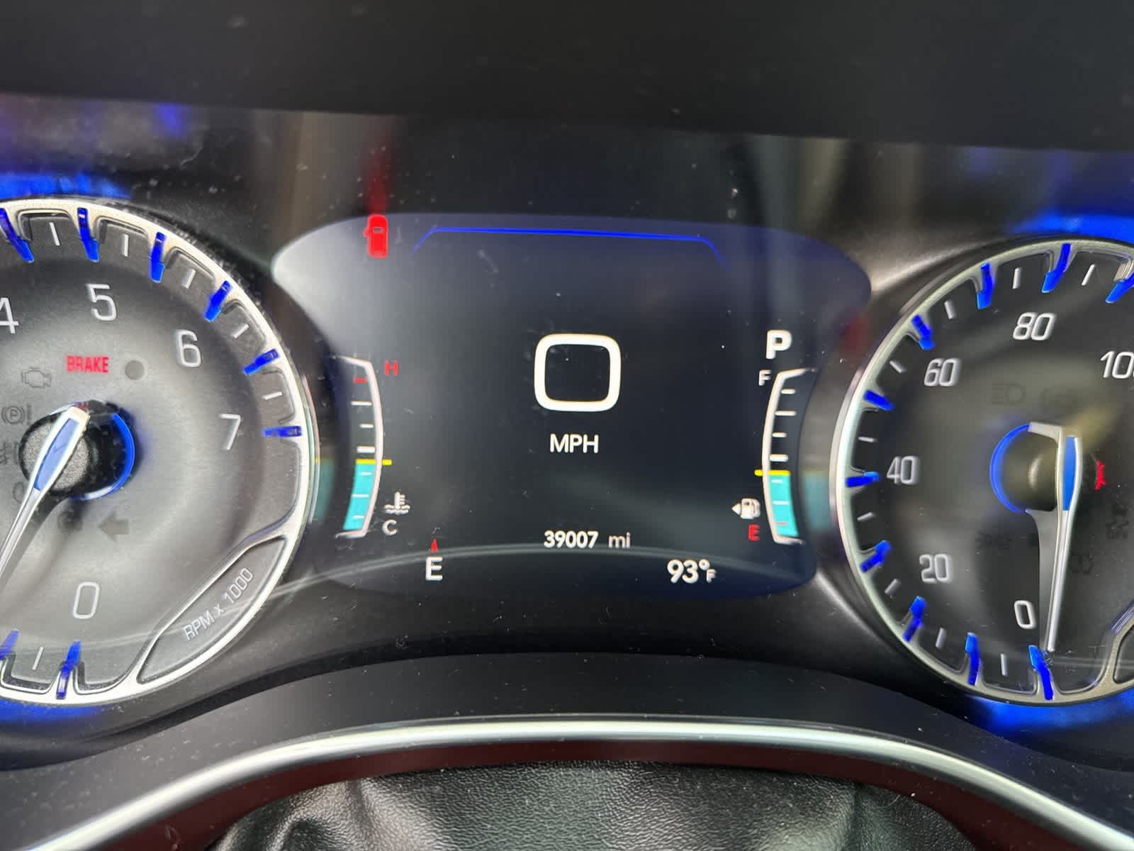 Thumbnail: 2019 Chrysler Pacifica - 5