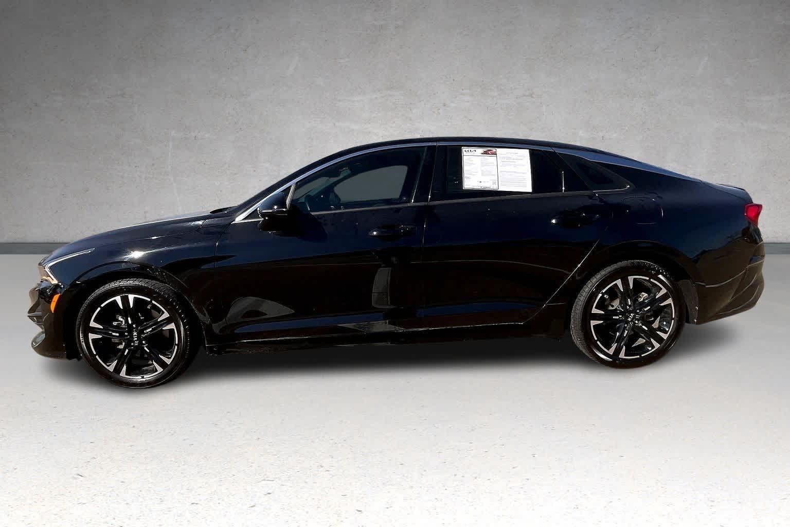 Thumbnail: 2021 Kia K5 - 3