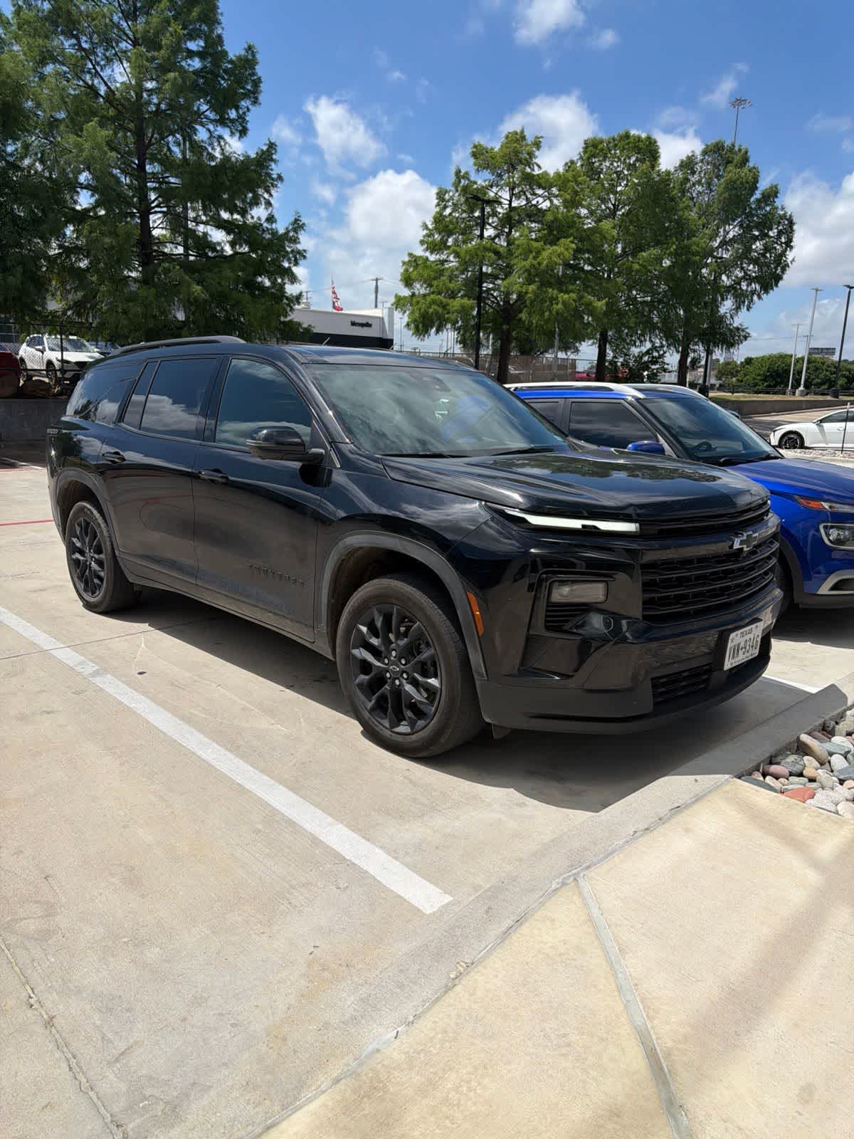 Thumbnail: 2024 Chevrolet Traverse - 2