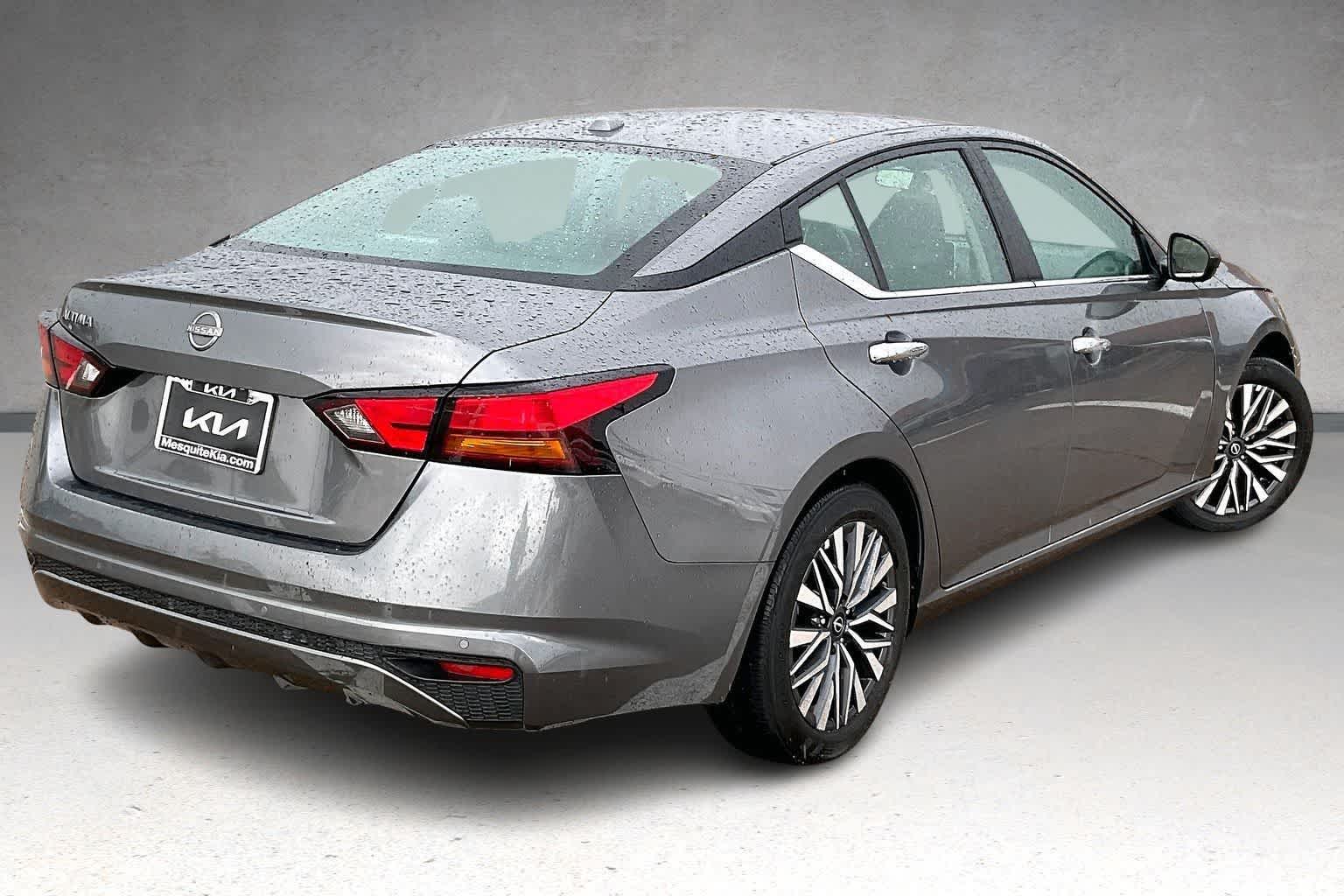 Thumbnail: 2025 Nissan Altima - 22