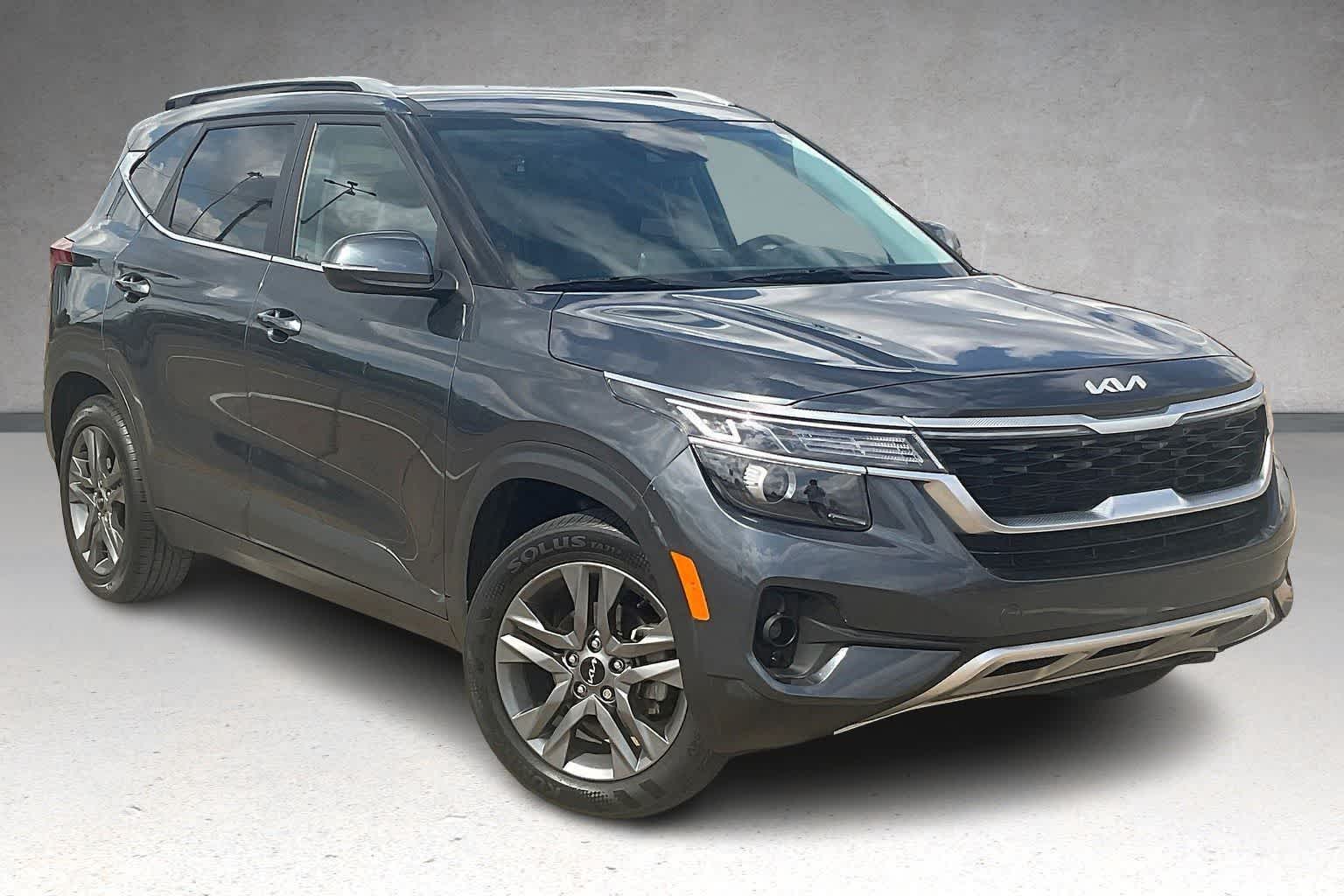 Thumbnail: 2023 Kia Seltos - 21