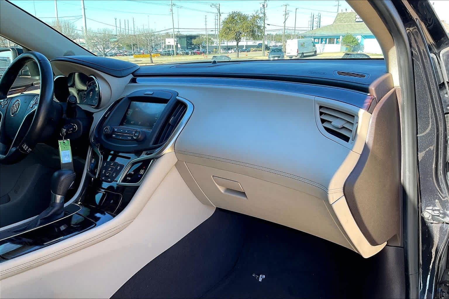 Thumbnail: 2015 Buick LaCrosse - 22