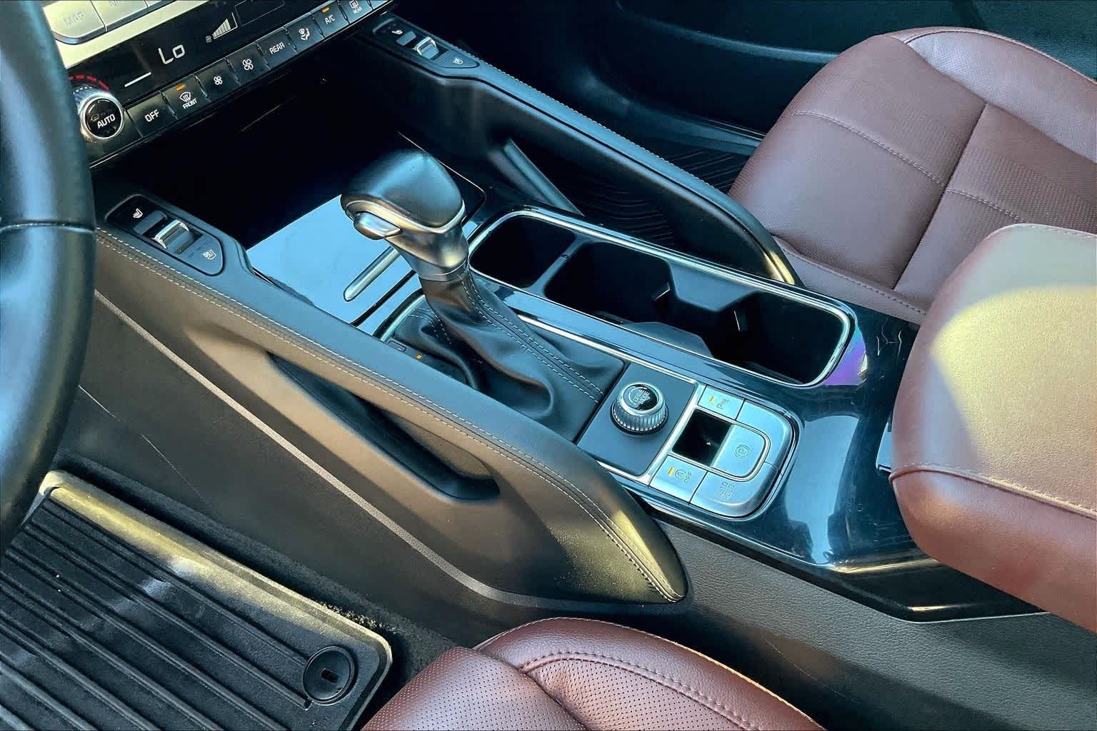 Thumbnail: 2023 Kia Telluride - 15