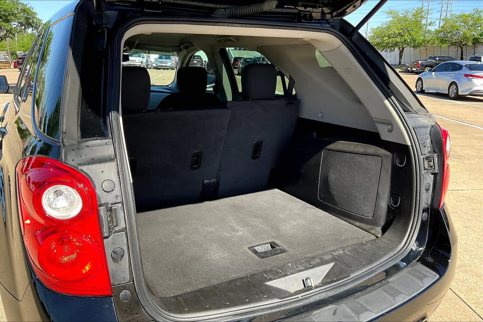 Thumbnail: 2015 Chevrolet Equinox - 18