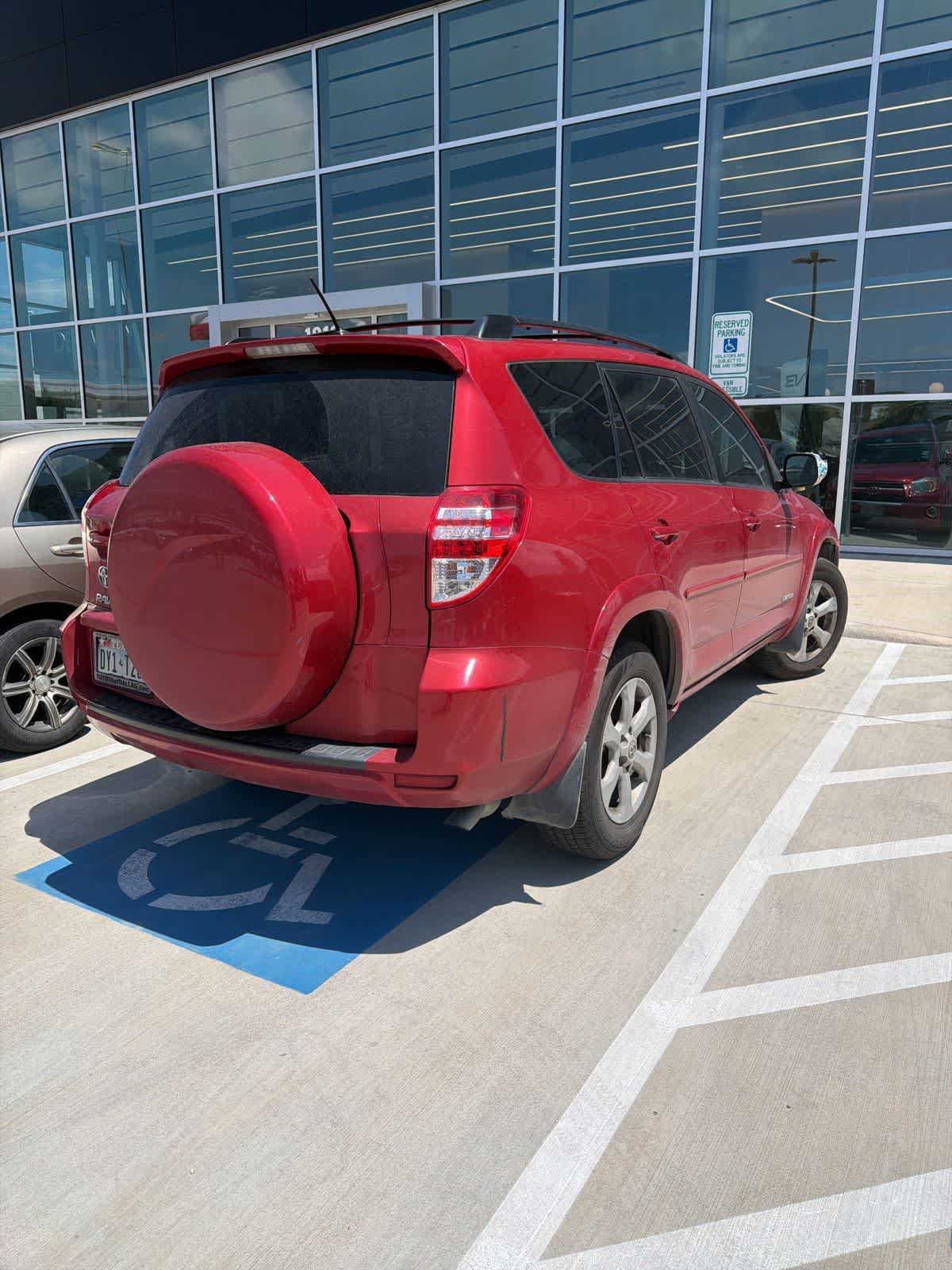 Thumbnail: 2012 Toyota RAV4 - 3