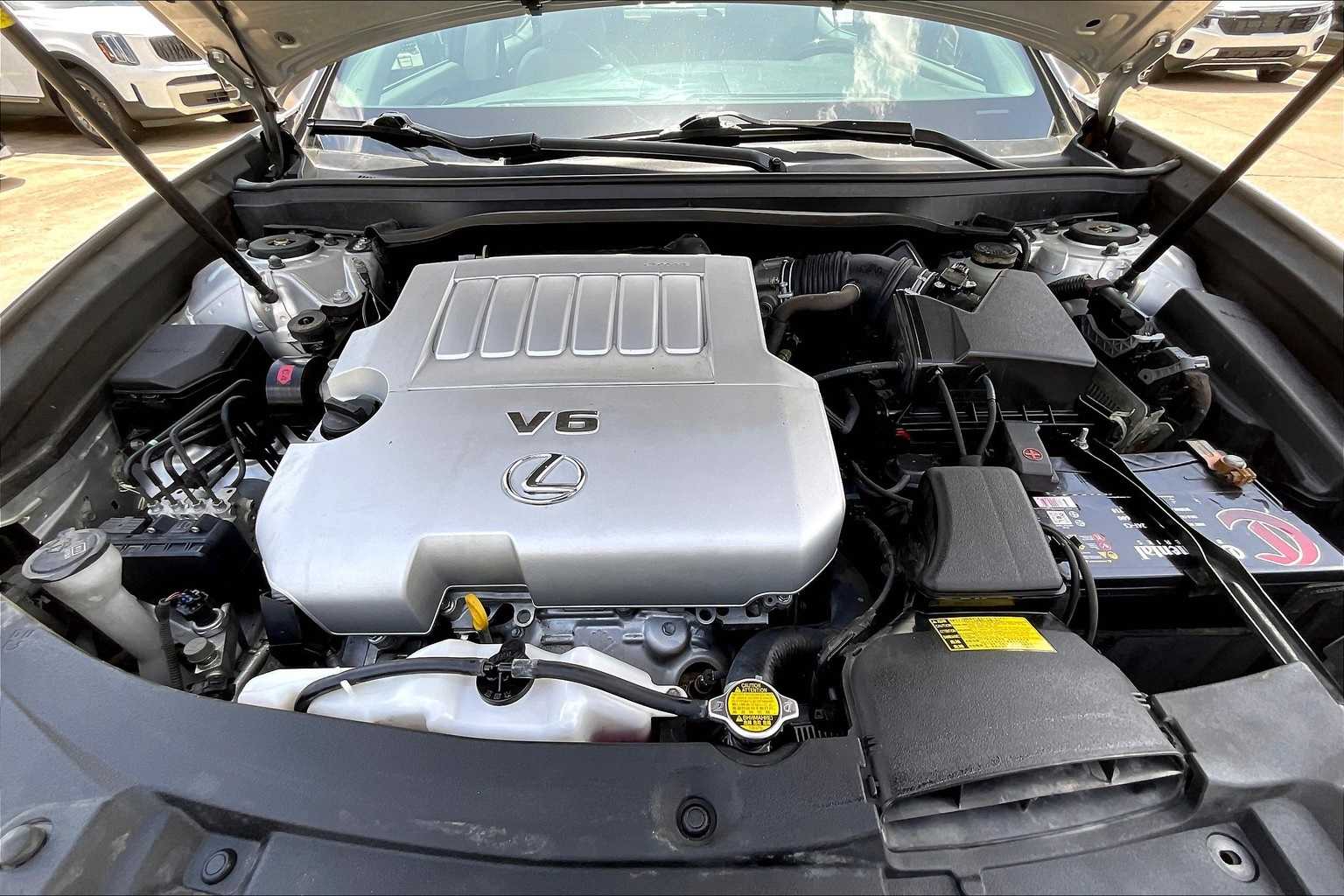 Thumbnail: 2015 Lexus ES - 9