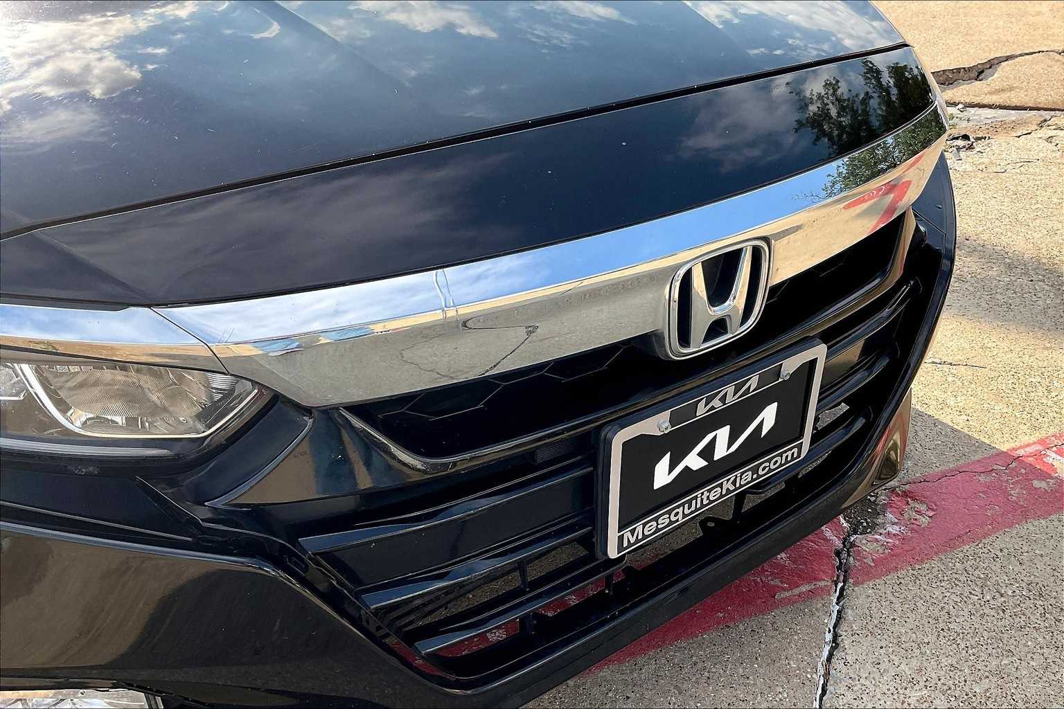 Thumbnail: 2018 Honda Accord - 32