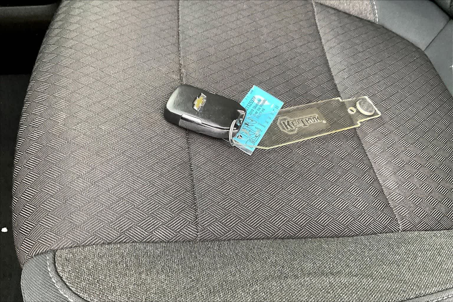 Thumbnail: 2019 Chevrolet Silverado 1500 - 19