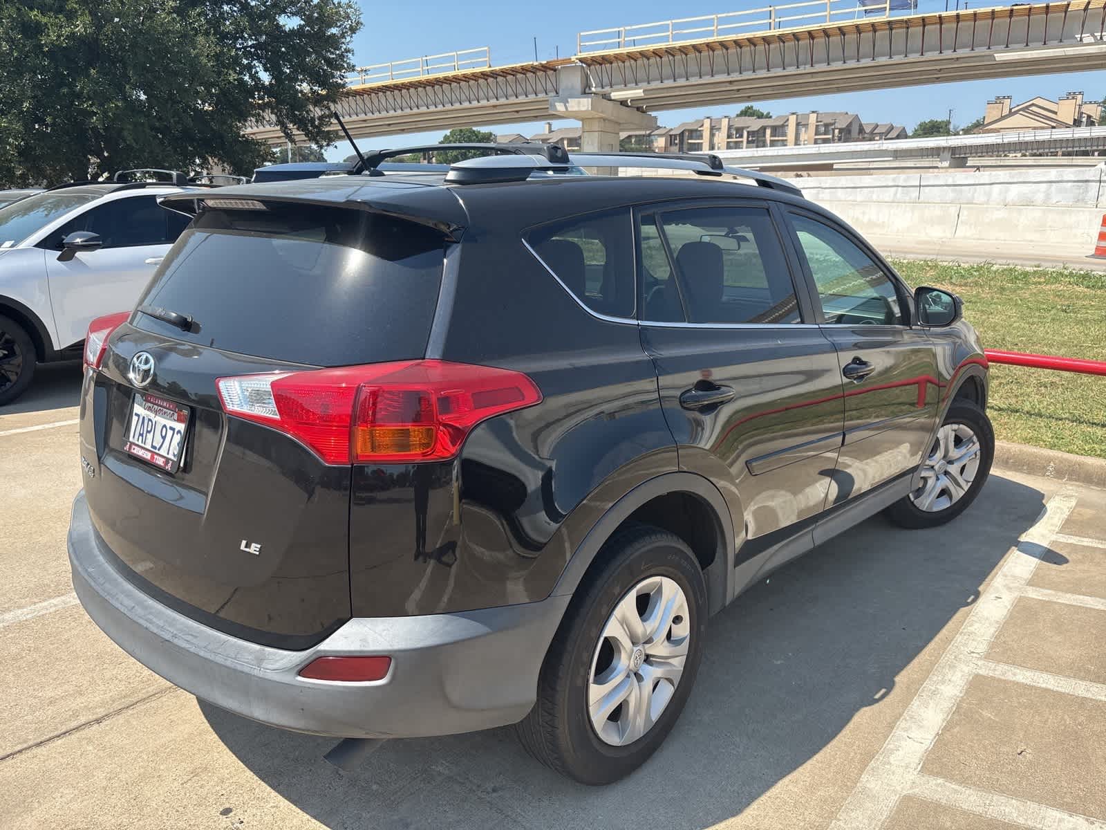 Thumbnail: 2013 Toyota RAV4 - 3