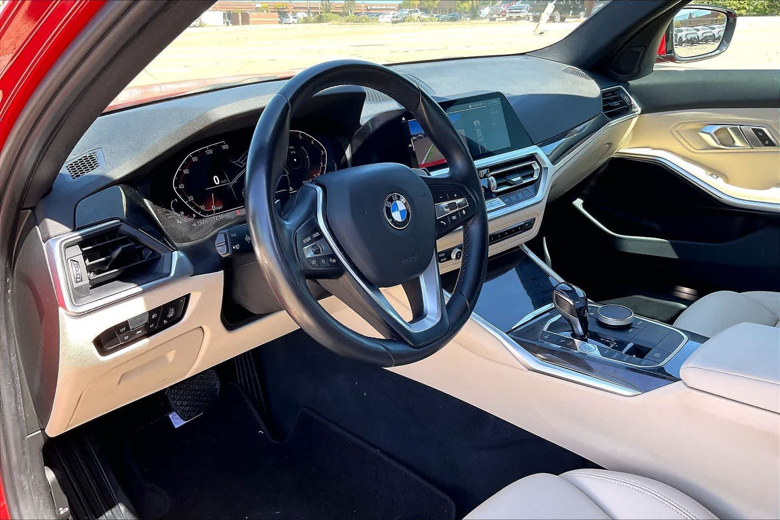 Thumbnail: 2021 BMW 3 Series - 2