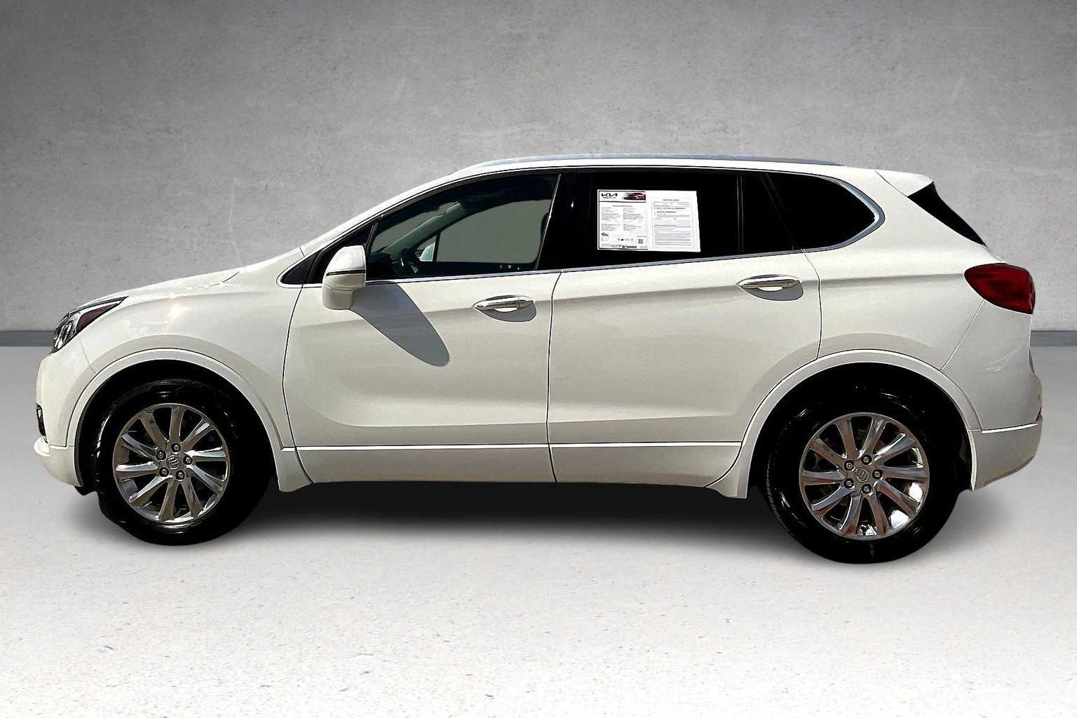 2020 Buick Envision Essence photo 3